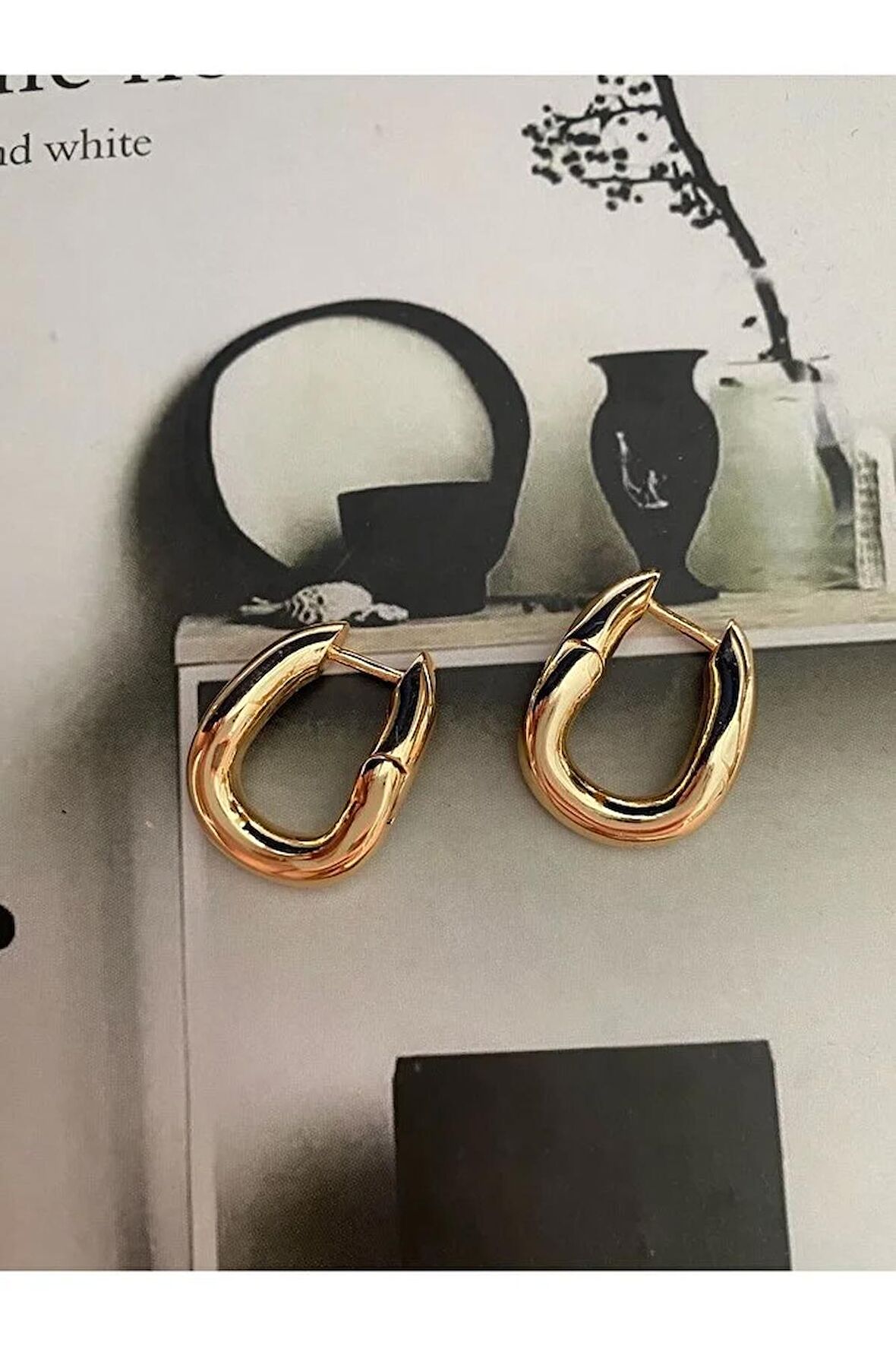 Eğri Gold Kaplama Küpe