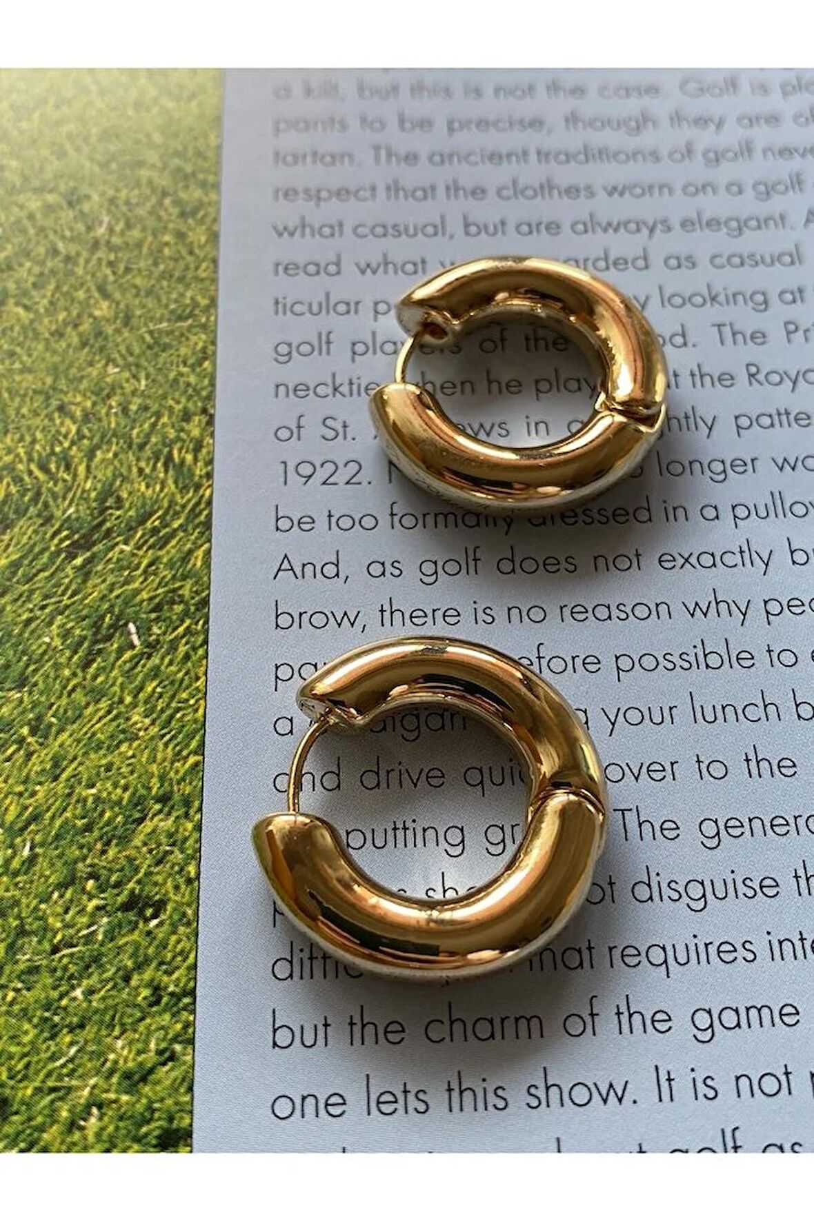 Kadın İri Halka Gold Kaplama Küpe Çifti