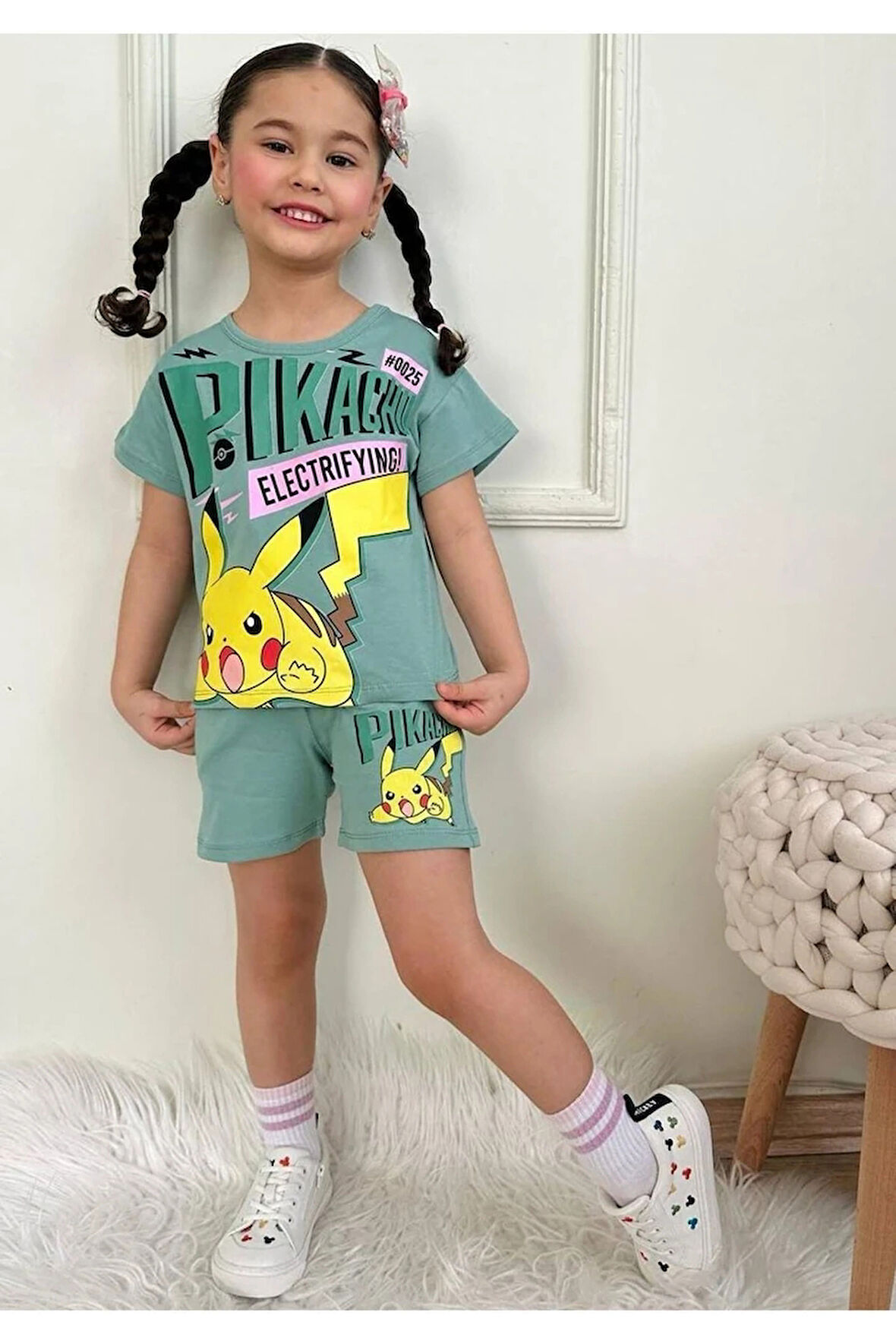PJKSKT Pikachu Desenli Yeşil Şortlu Kız Çocuk Kısa Kol Takım 7569-Y