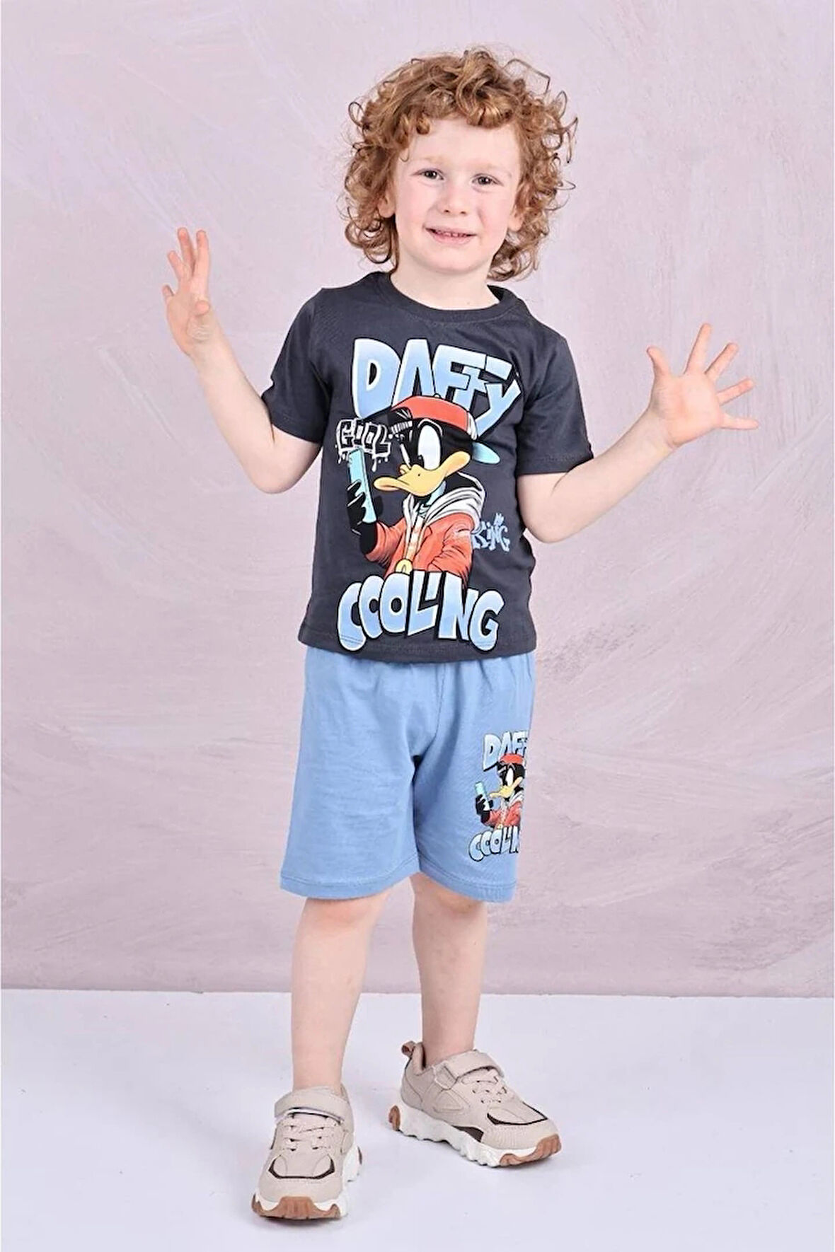PJKSKT Daffy Desenli Mavi Şortlu Erkek Çocuk Kısa Kol Takım 7585-M