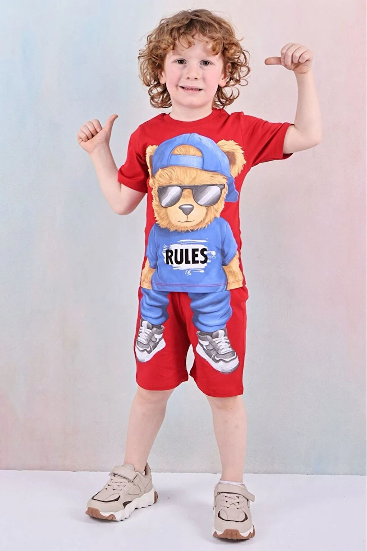 PJKSKT Şapkalı Ayıcık Desenli Kırmızı Şortlu Erkek Çocuk Kısa Kol Takım 7600-K