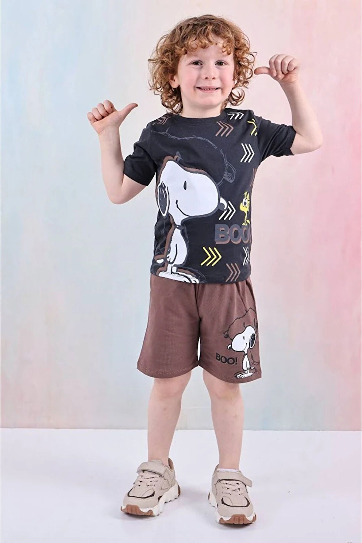 PJKSKT Snoopy Desenli Kahverengi Şortlu Erkek Çocuk Kısa Kol Takım 7603-K