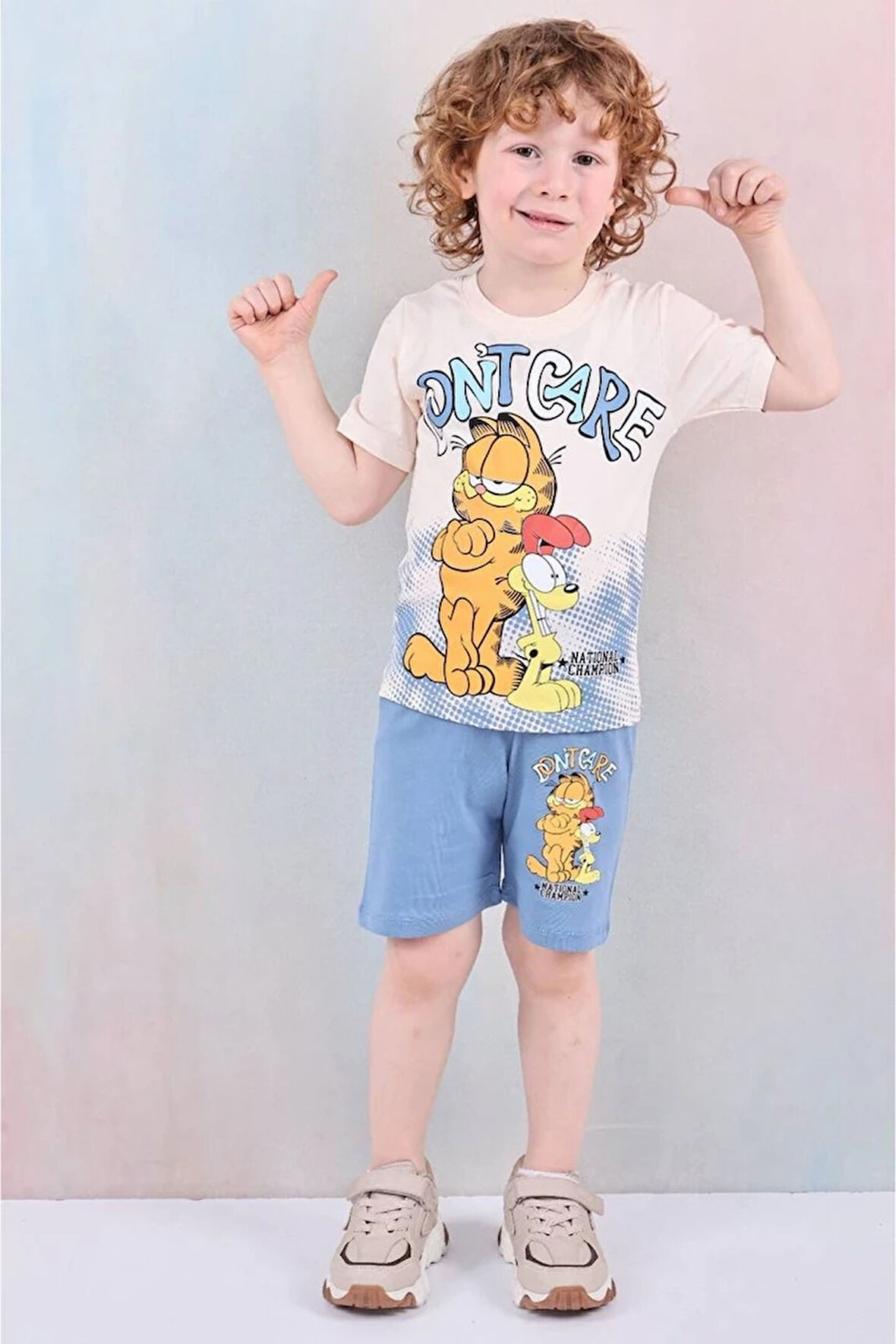 PJKSKT Garfield Desenli Mavi Şortlu Erkek Çocuk Kısa Kol Takım 7612-M