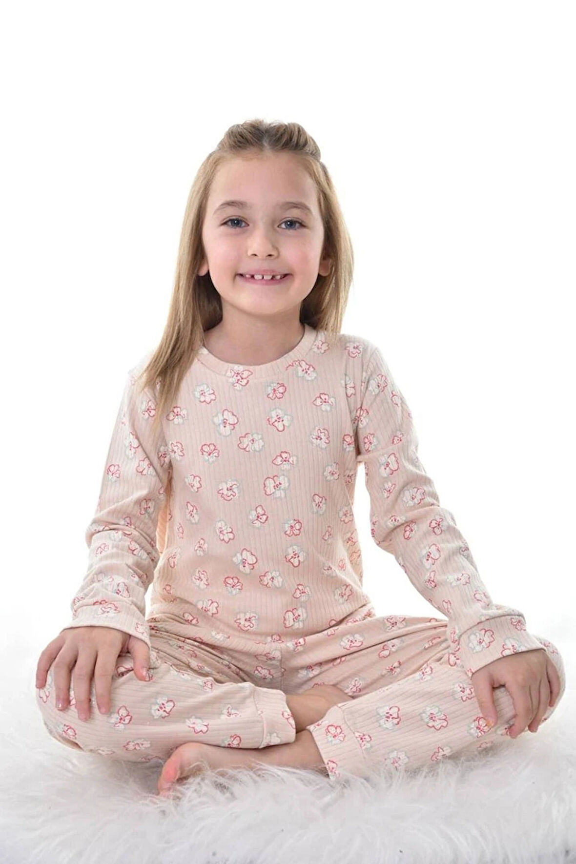 İSOB Bej Çiçek Desen Fitilli İnterlok Kumaş %100 Pamuk Kız Çocuk Pijama Takımı 8-12 Yaş 11317-B