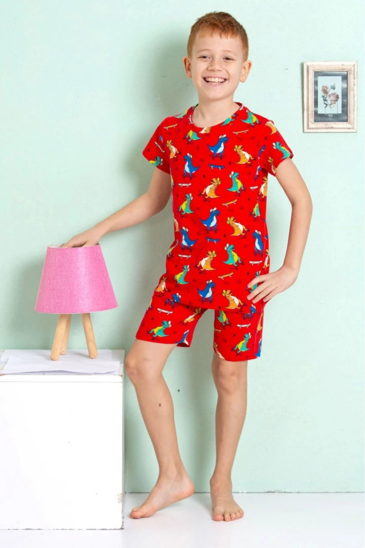ELMKP Kırmızı Dinazor Desen Erkek Çocuk Şortlu Pijama Takımı 3-10 Yaş 3203