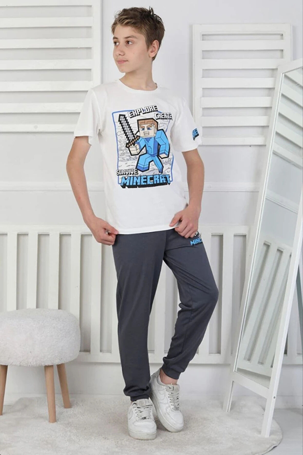 İSOB Beyaz Minec Desenli %100 Pamuk Kısa Kollu Erkek Çocuk Pijama Takımı 8-13 Yaş 41512-B