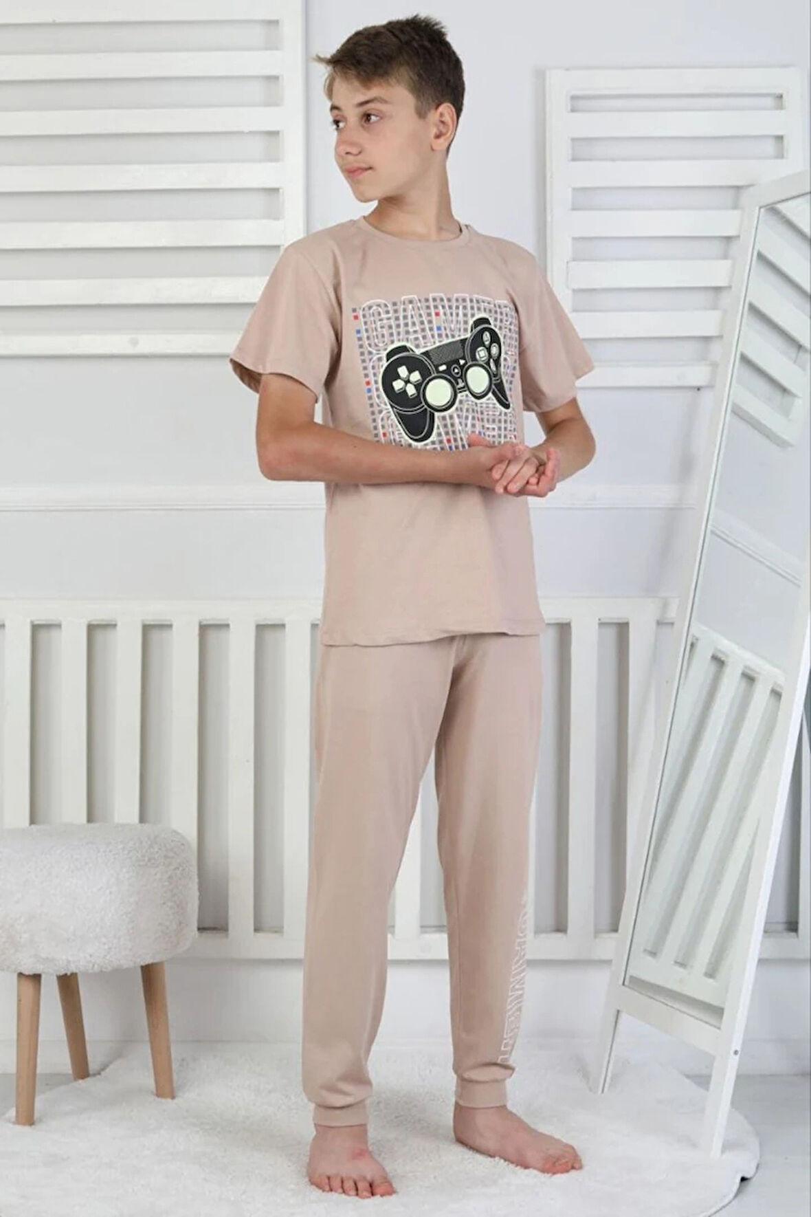 İSOB Bej Atary Desenli %100 Pamuk Kısa Kollu Erkek Çocuk Pijama Takımı 8-13 Yaş 41517-BE