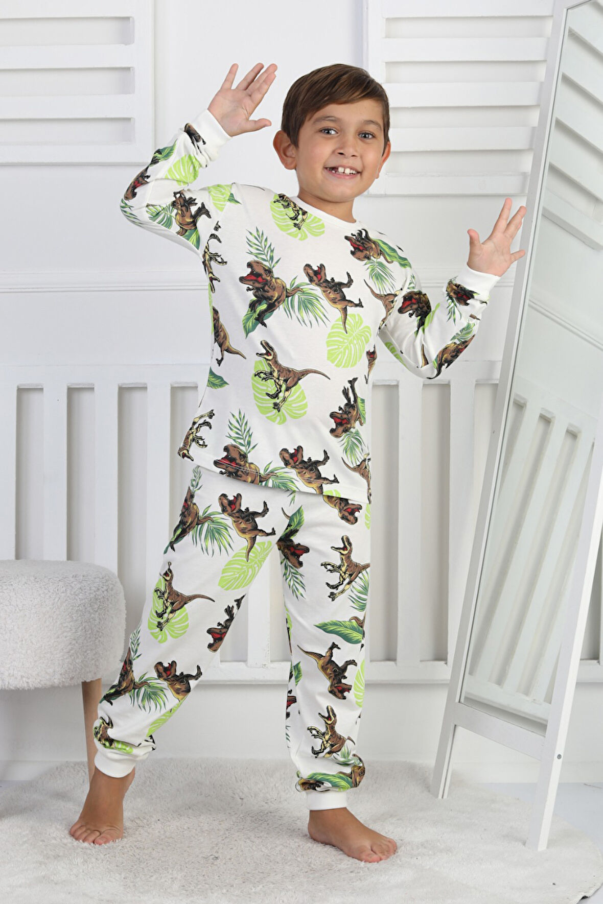 İSOB Dinozor Desenli %100 Pamuk Erkek Çocuk Pijama Takımı 8-13 Yaş 51509