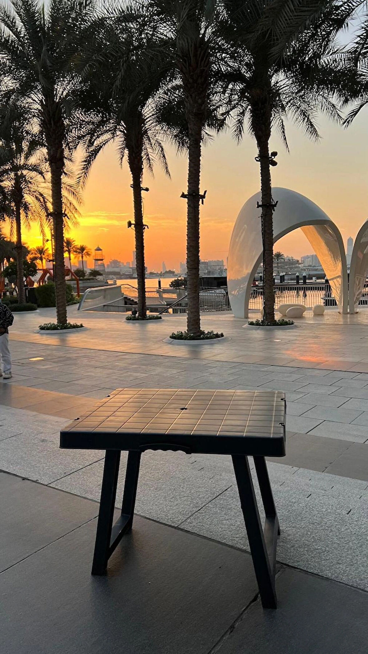 (ANTRASİT GRİ RENK) Portatif Plastik Katlanabilir Sehpa, Kamp Piknik Masası, Piknik Sehpası