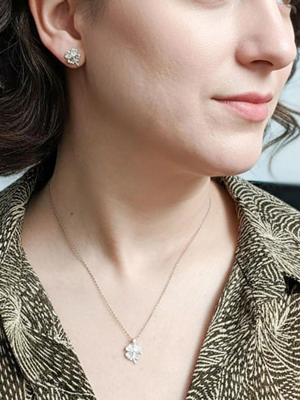 Kadın 925 Ayar Gümüş Minimal Yonca Yapraklı Zirkon Taşlı Takı Seti