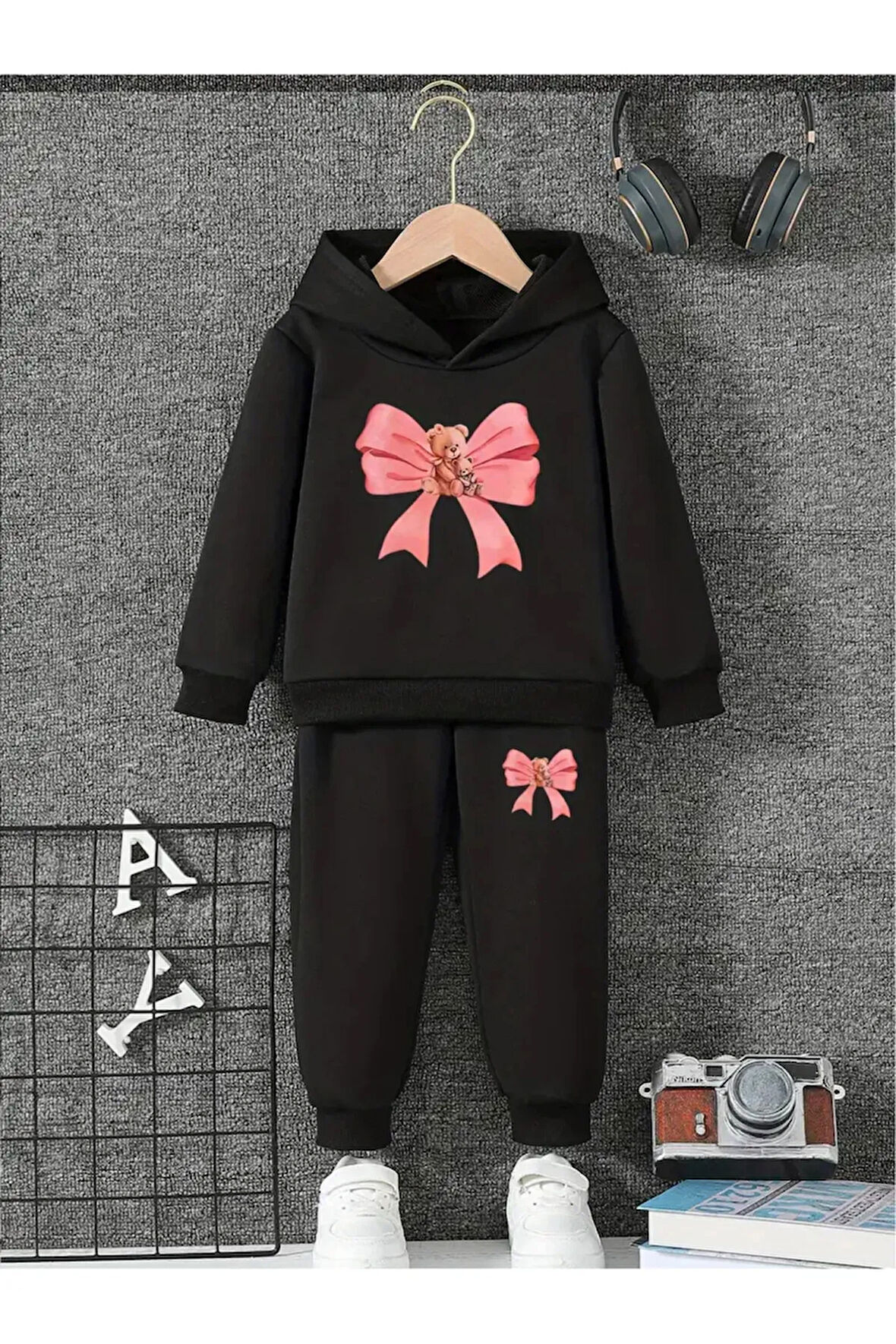 PEMBE RENK AYICIK KURDELE BASKILI ÇOÇUK ALT ÜST EŞOFMAN TAKIMI