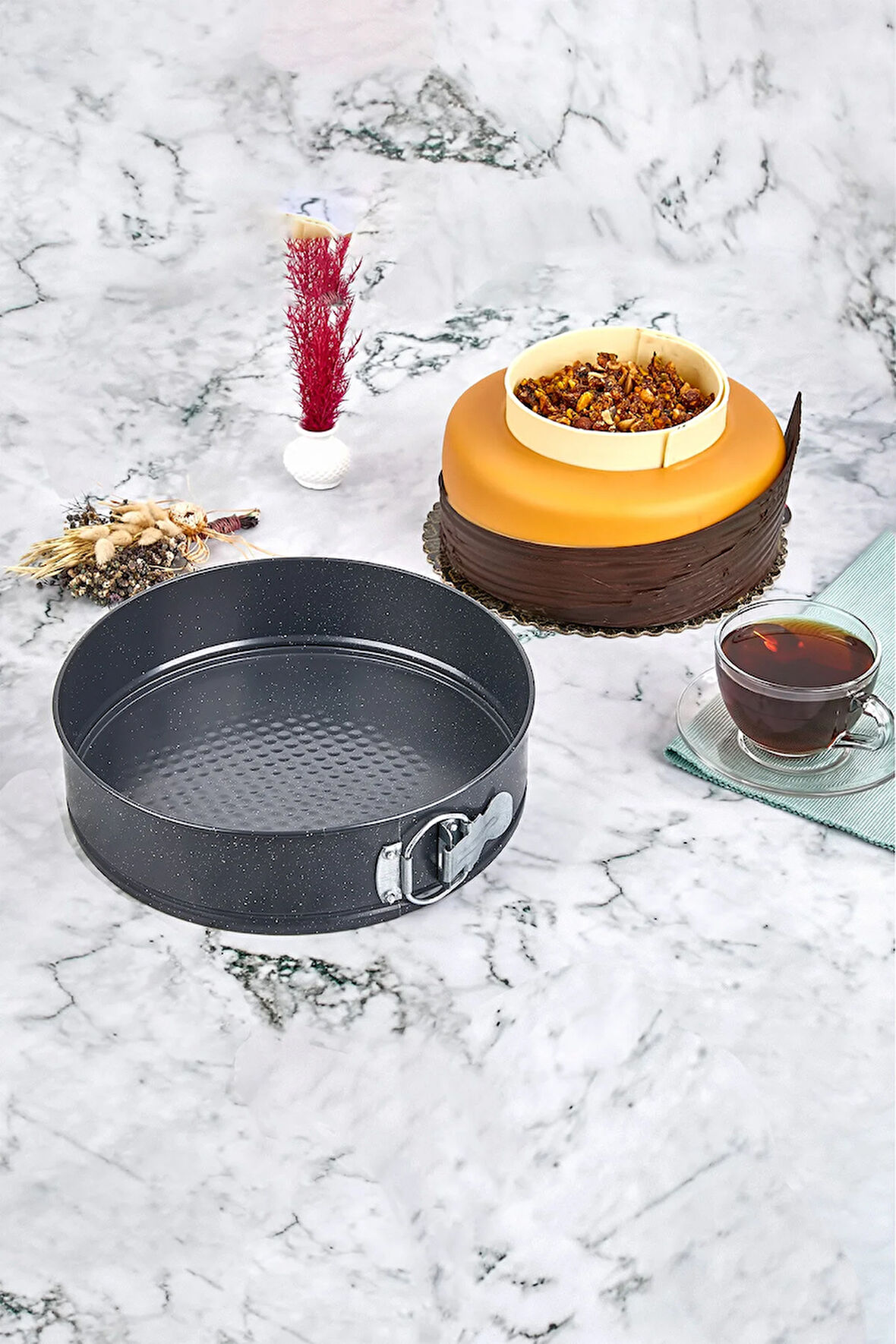 Planeta Kelepçeli Kek Kalıbı 18 cm