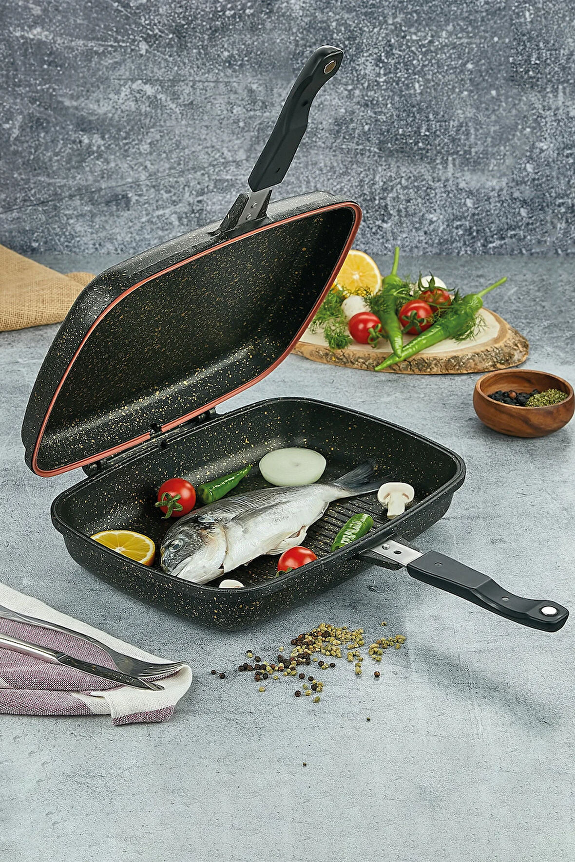 İron Granit Döküm Et Tavuk Balık Izgara Tavası 36 cm Siyah