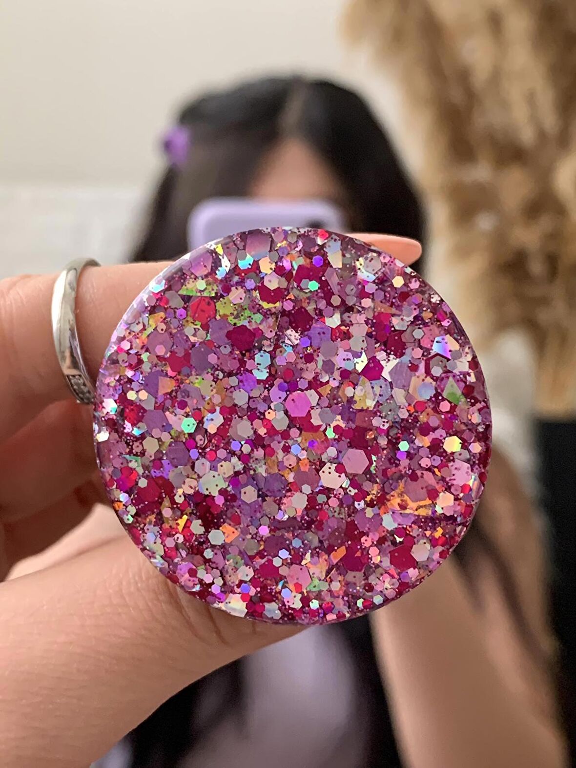 Mor Hologram Konfeti Yuvarlak Telefon Tutucu PopSocket