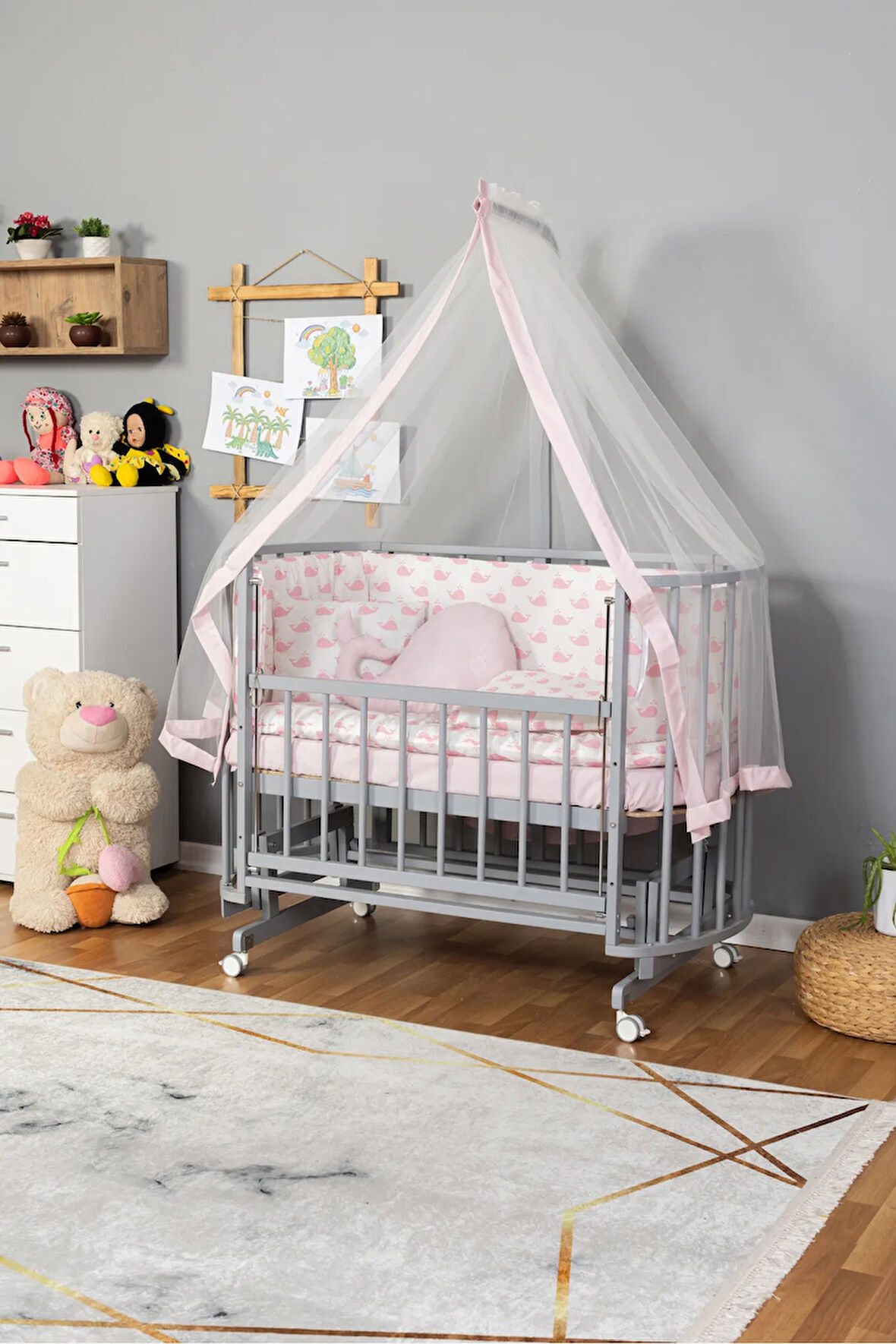 Ahşap Beşik Anne Yanı Beşik Gri 60x120 Pembe Balina Uyku Seti Yatak Tekerlekli
