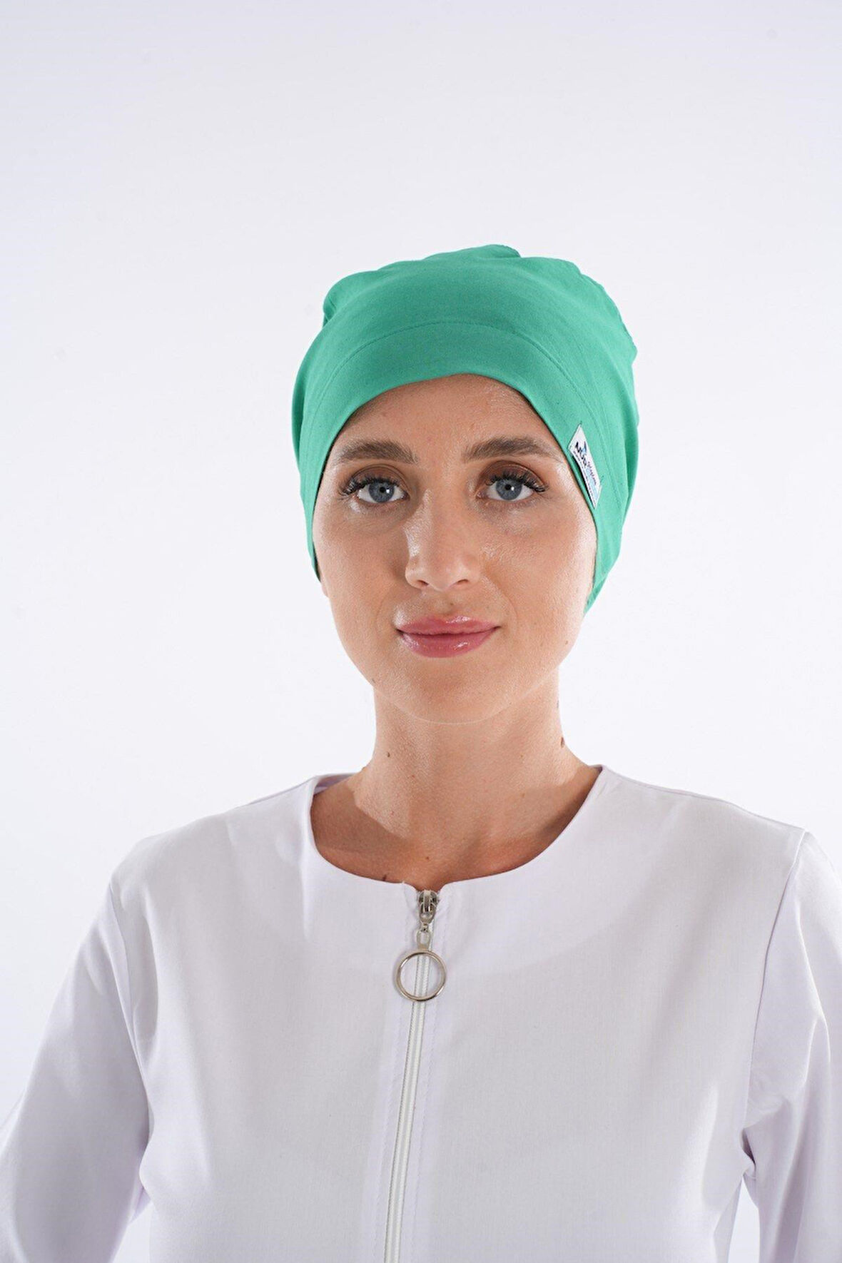 Düz Yaprak Yeşili Tesettür Doktor Hemşire Hastane Aşçı Cerrahi Bone
