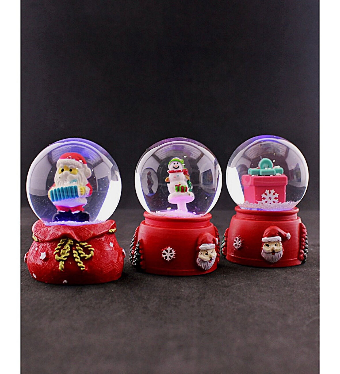 3 Adet Yeni Yıl 2025 Noel Hediyesi Temalı Işıklı Kar Küresi 6,5 cm Dekoratif Yeni Yıl Hediyesi