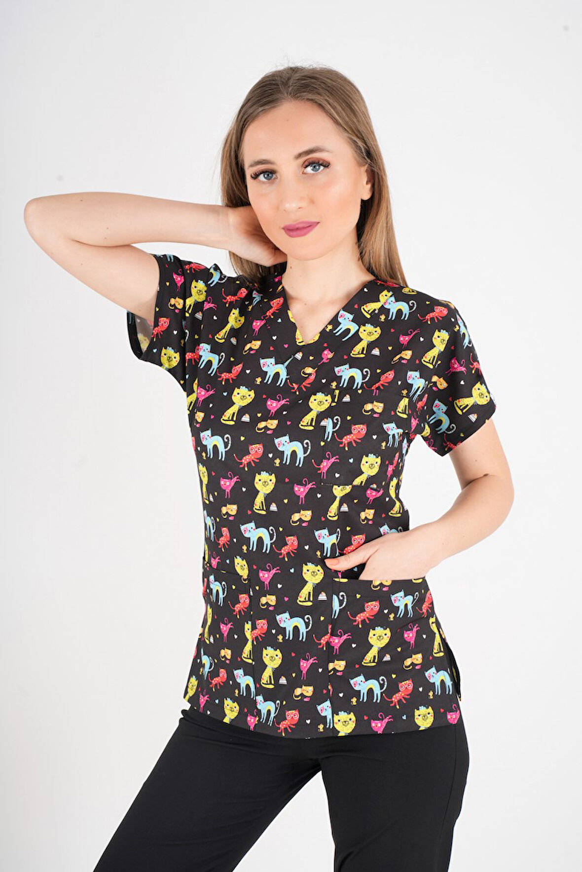Unisex Cool Cats Club Desenli Doktor Hemşire Hastane Aşçı Mutfak Scrubs Tek Üst Üniforma