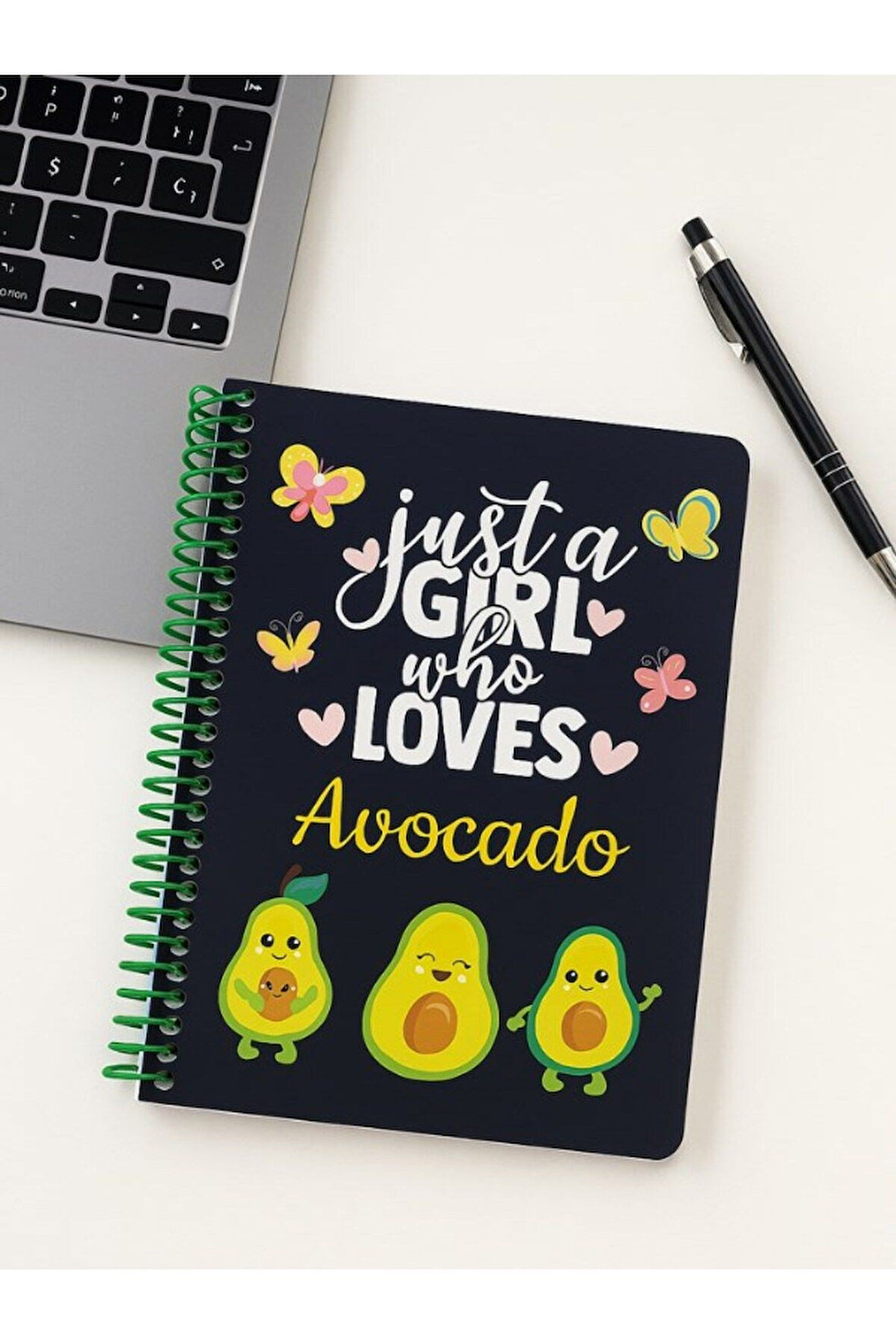 Spiralli Kareli Just A Girl Who Loves Avocado Temalı Öğrenci ve Ofis Kullanımı İçin Uygun Defter 