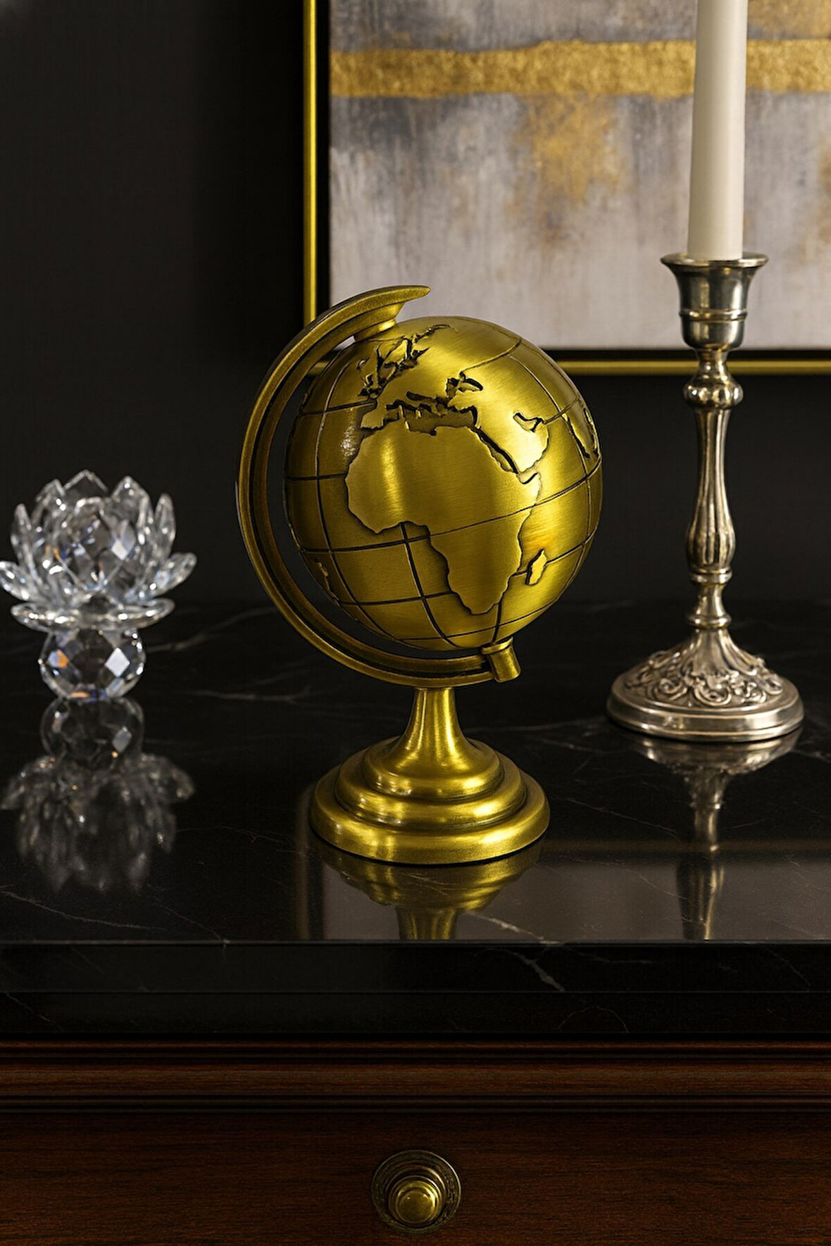 Ofisinize Masaüstü Dekorasyonu Gold Metal Dünya Küresi Masaüstü Süs Ofis ve Ev Dekoru için 13x9 cm