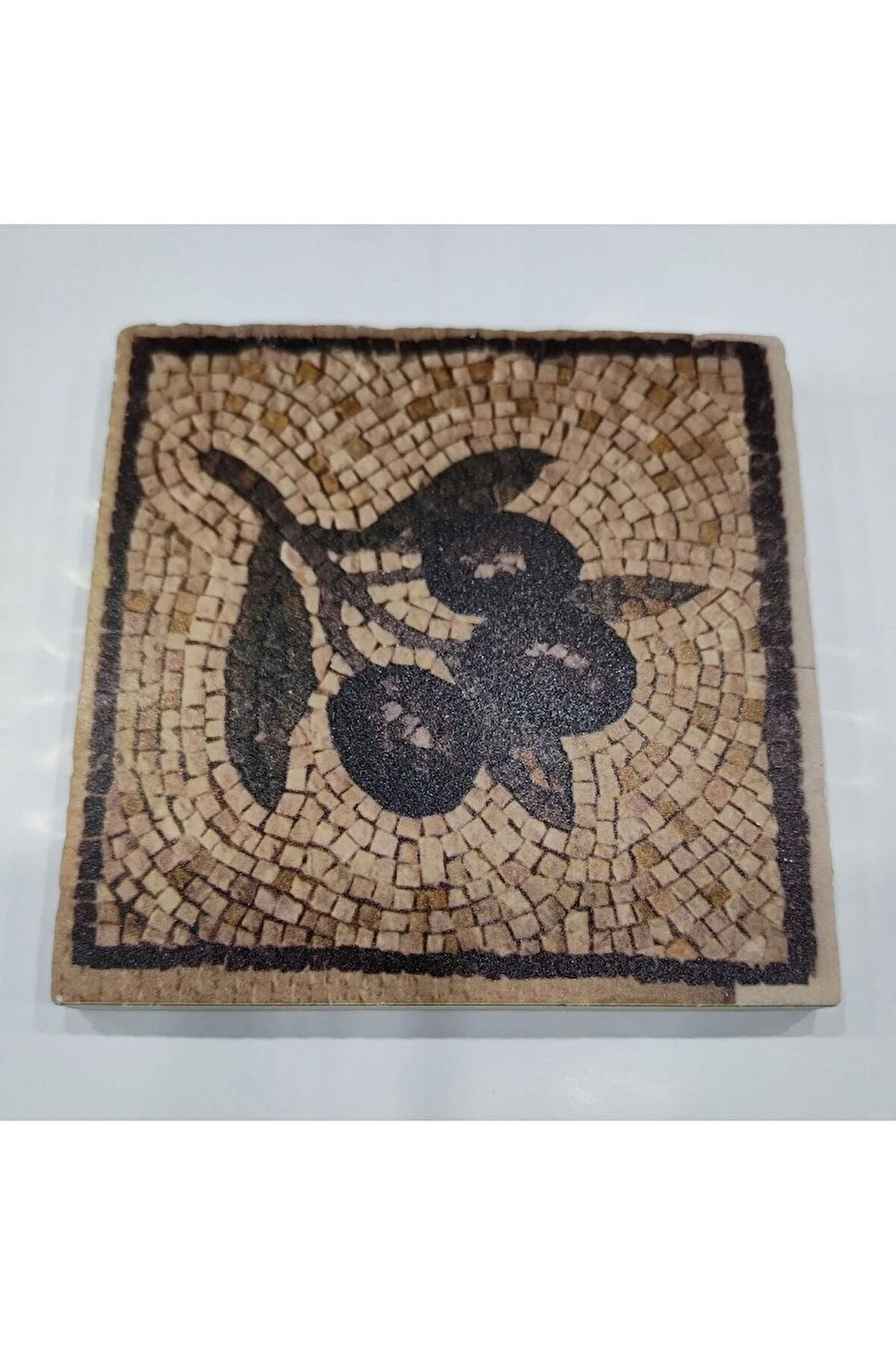 Dekoratif Figürlü Doğal Taş Banyo Gider Kapağı Süsü Tekli 10x10 Cm Model 35