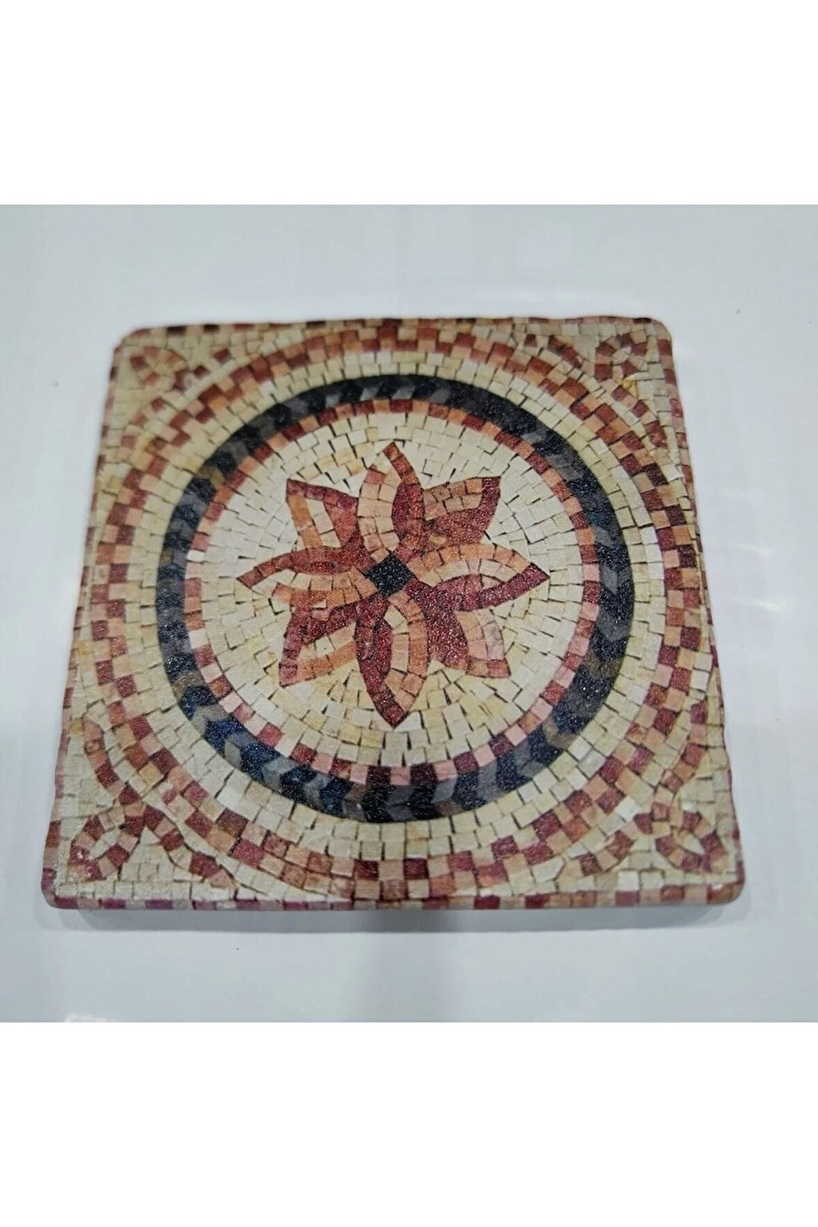 Dekoratif Figürlü Doğal Taş Banyo Gider Kapağı Süsü Tekli 10x10 Cm Model 50