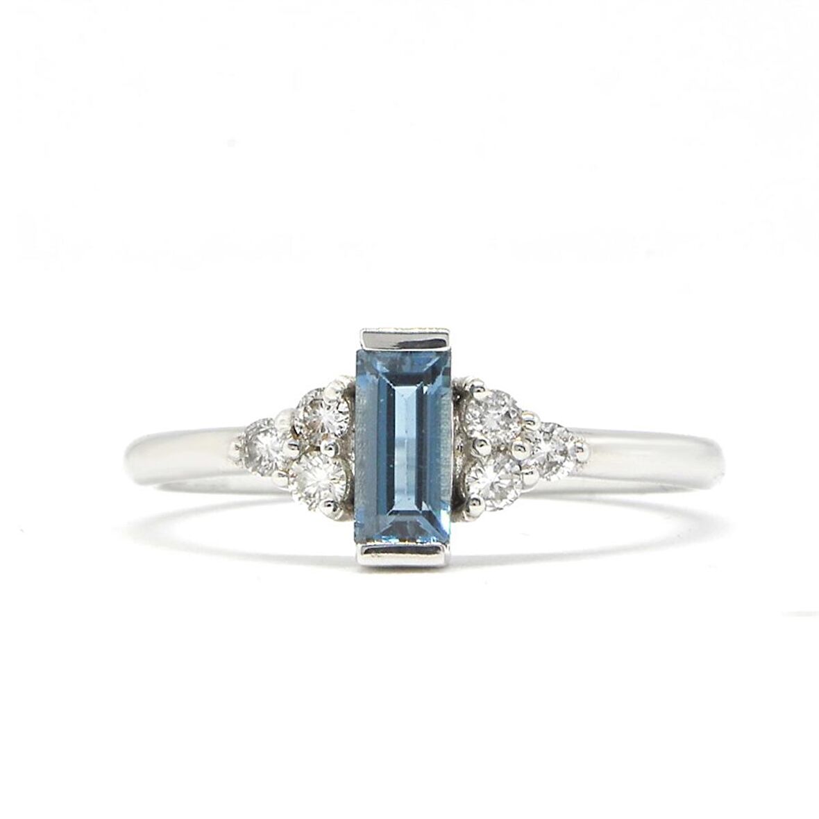 Emerald London Blue Topaz Pırlantalı Yüzük