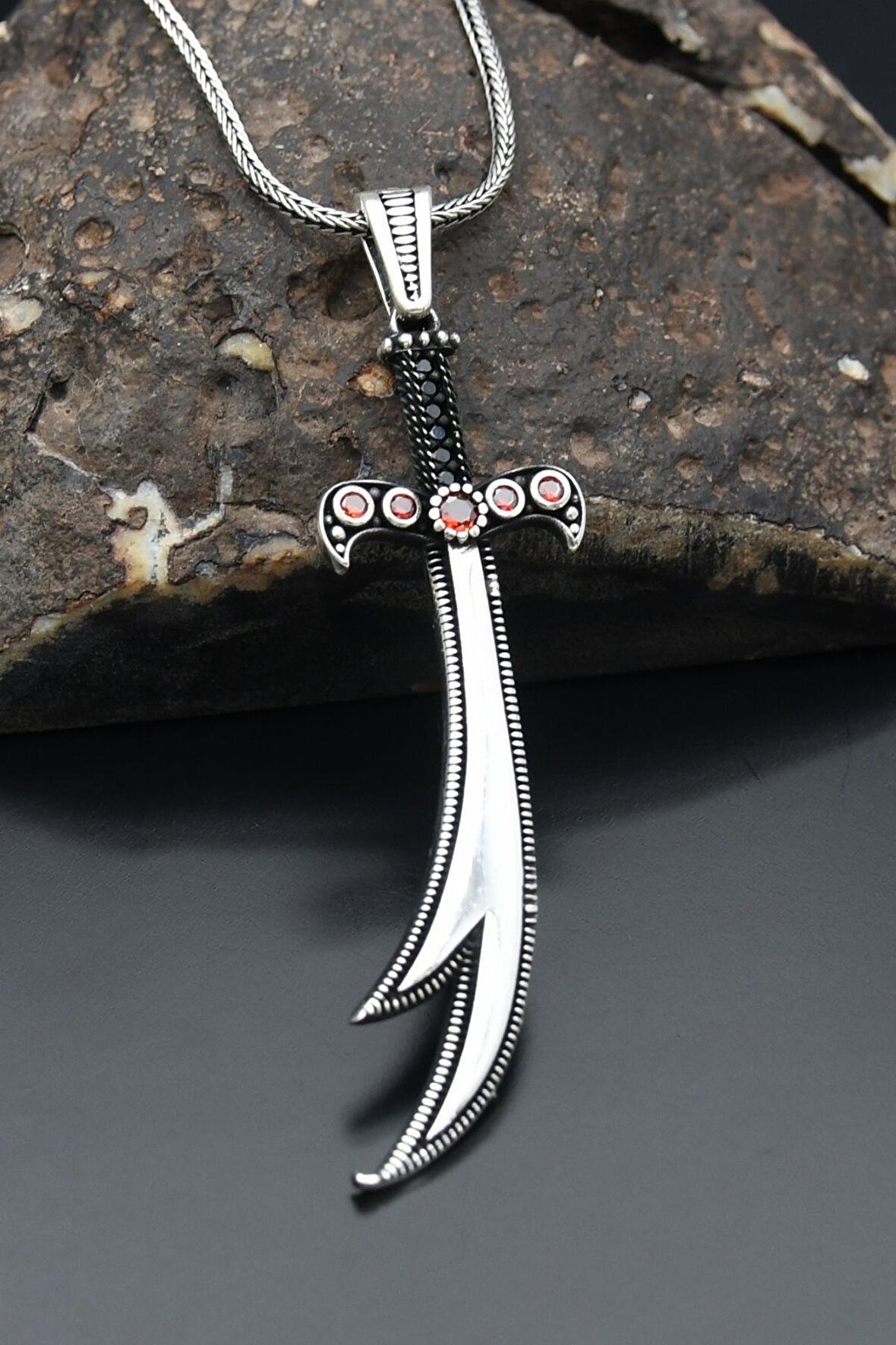 Zülfikar Kılıç Figürlü 925 Ayar Erkek Gümüş Kolye Zincir