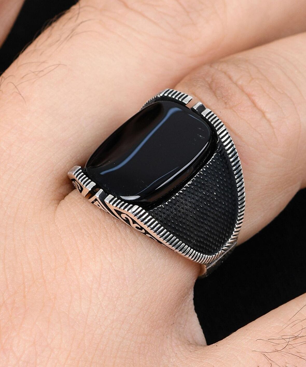 Siyah Oniks Taşlı Flat Tasarım 925 Ayar Gümüş Erkek Yüzüğü