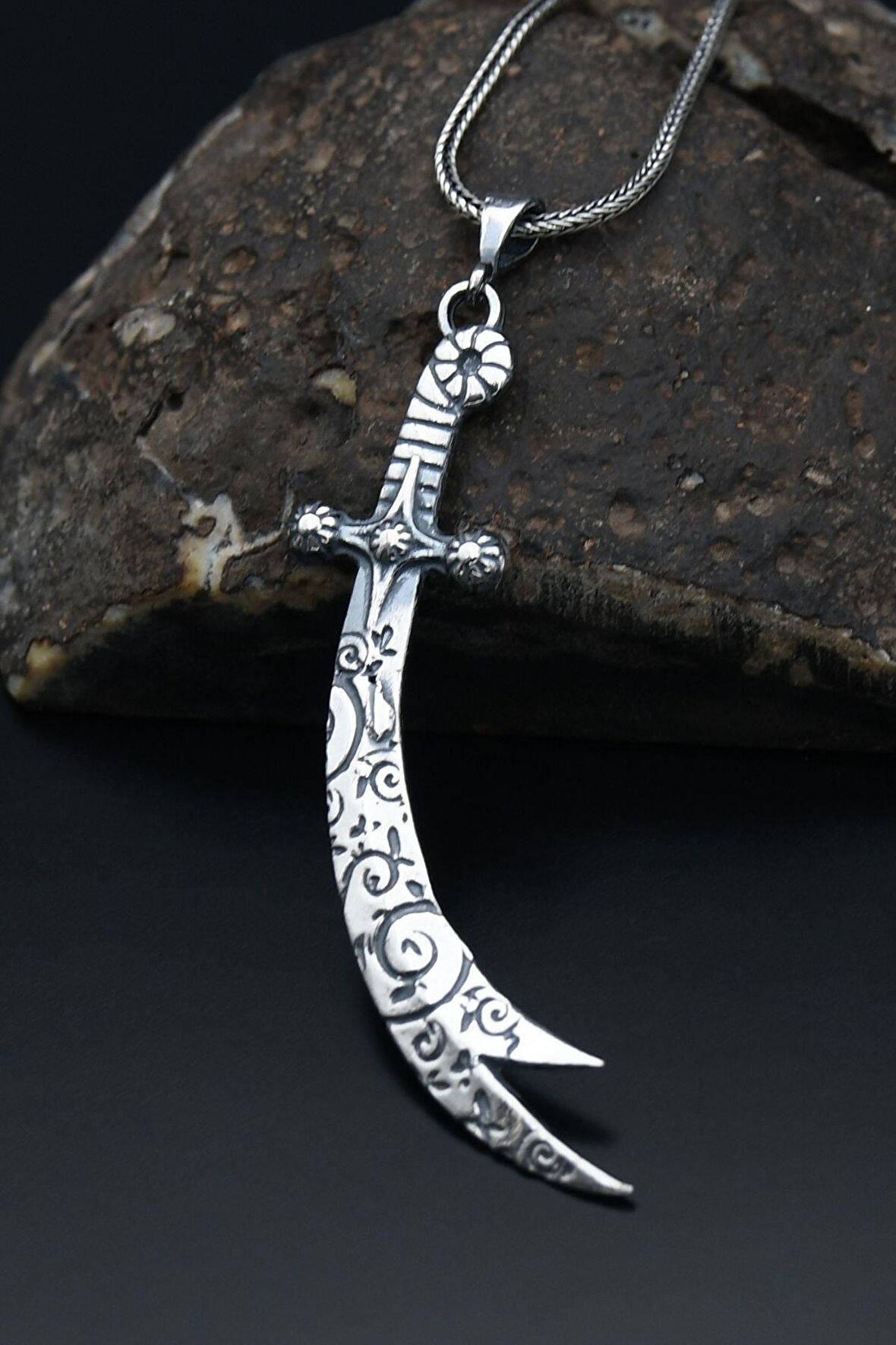 925 Ayar Gümüş Kolye Zincir Hz. Ali Zülfikar Kılıcı