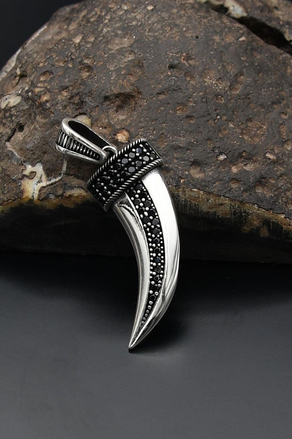 Fil Dişi Kolye Ucu 925 Ayar Gümüş