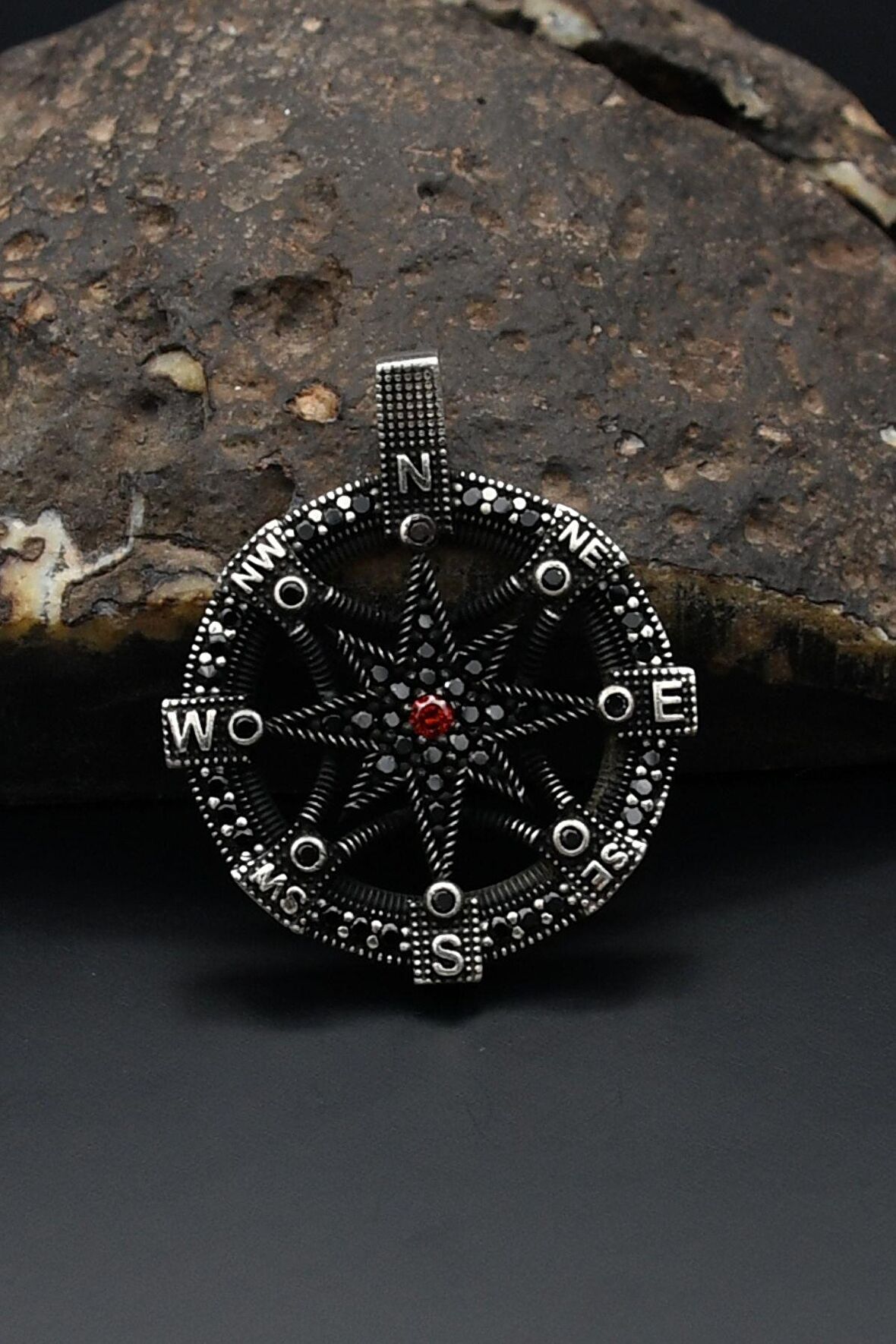 Kutup Yıldızlı Pusula Figürlü Kolye Ucu 925 Ayar Gümüş