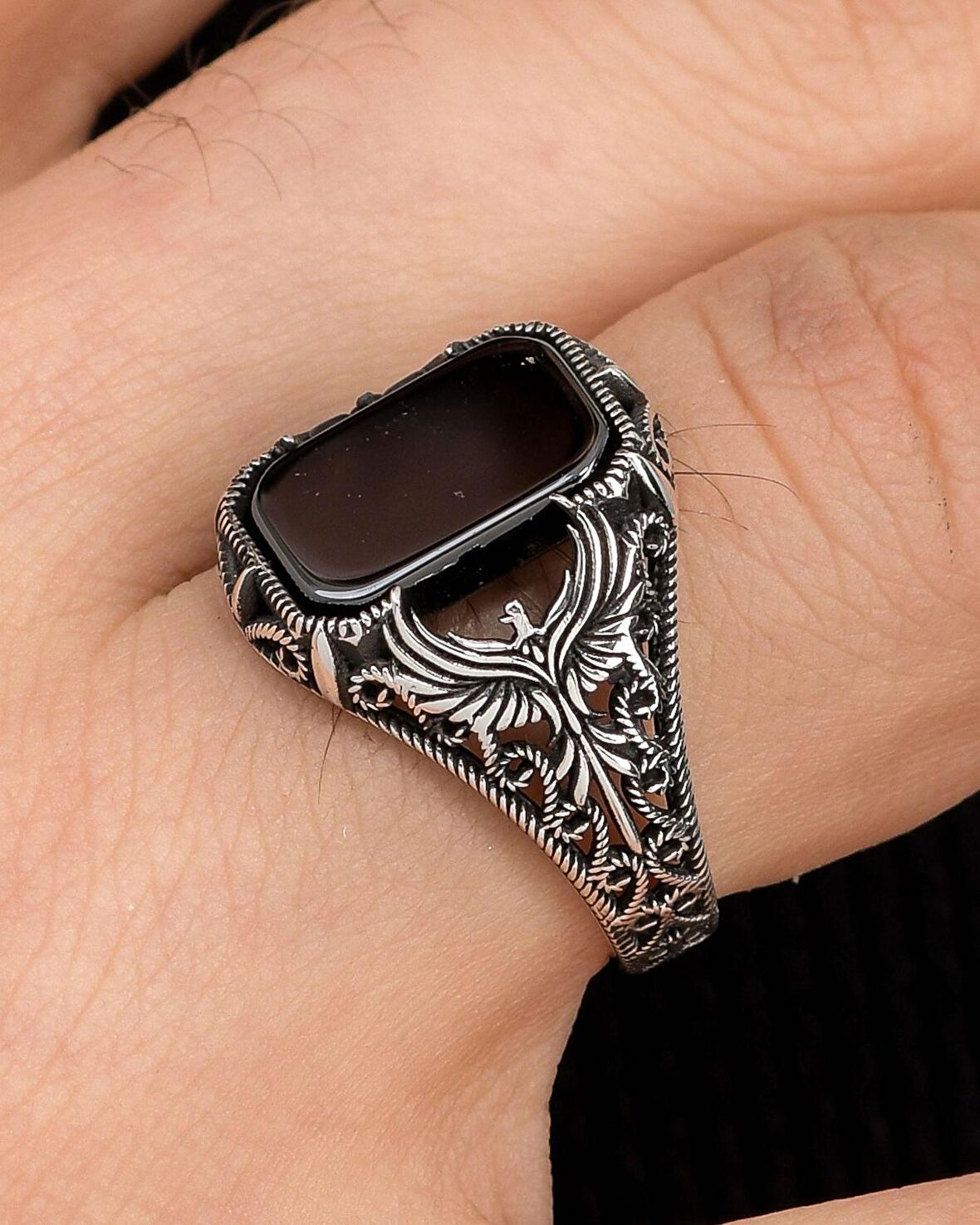 Anka kuşu Figürlü Oniks Taşlı 925 Ayar Gümüş Erkek Yüzüğü