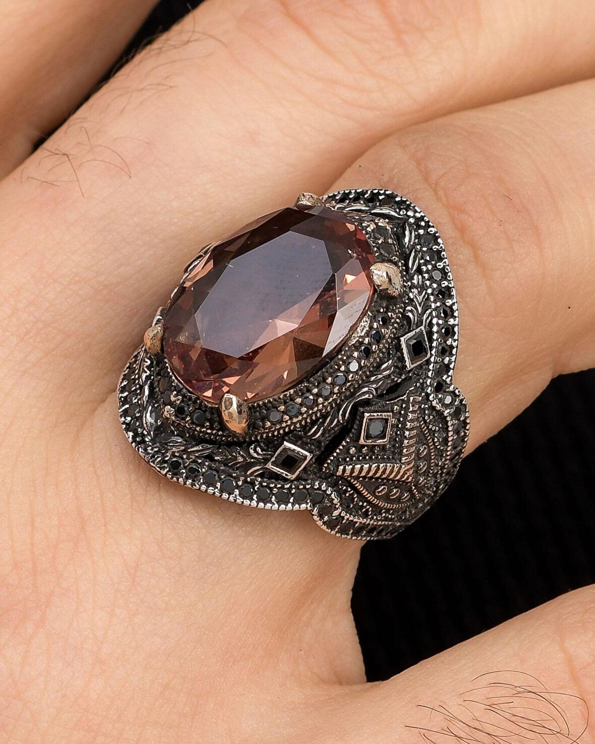 Zultanit Taşlı Mikro Taş Süslemeli 925 Ayar Gümüş Erkek Yüzüğü