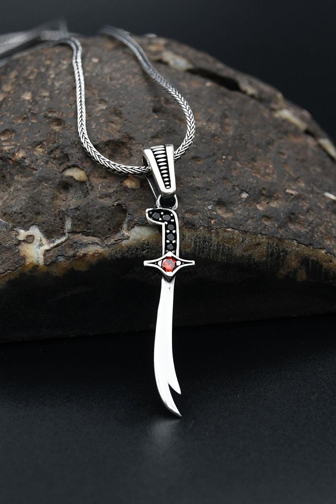 925 Ayar Gümüş Hz. Ali Zülfikar Kılıcı Figürlü Erkek Kolye Zincir