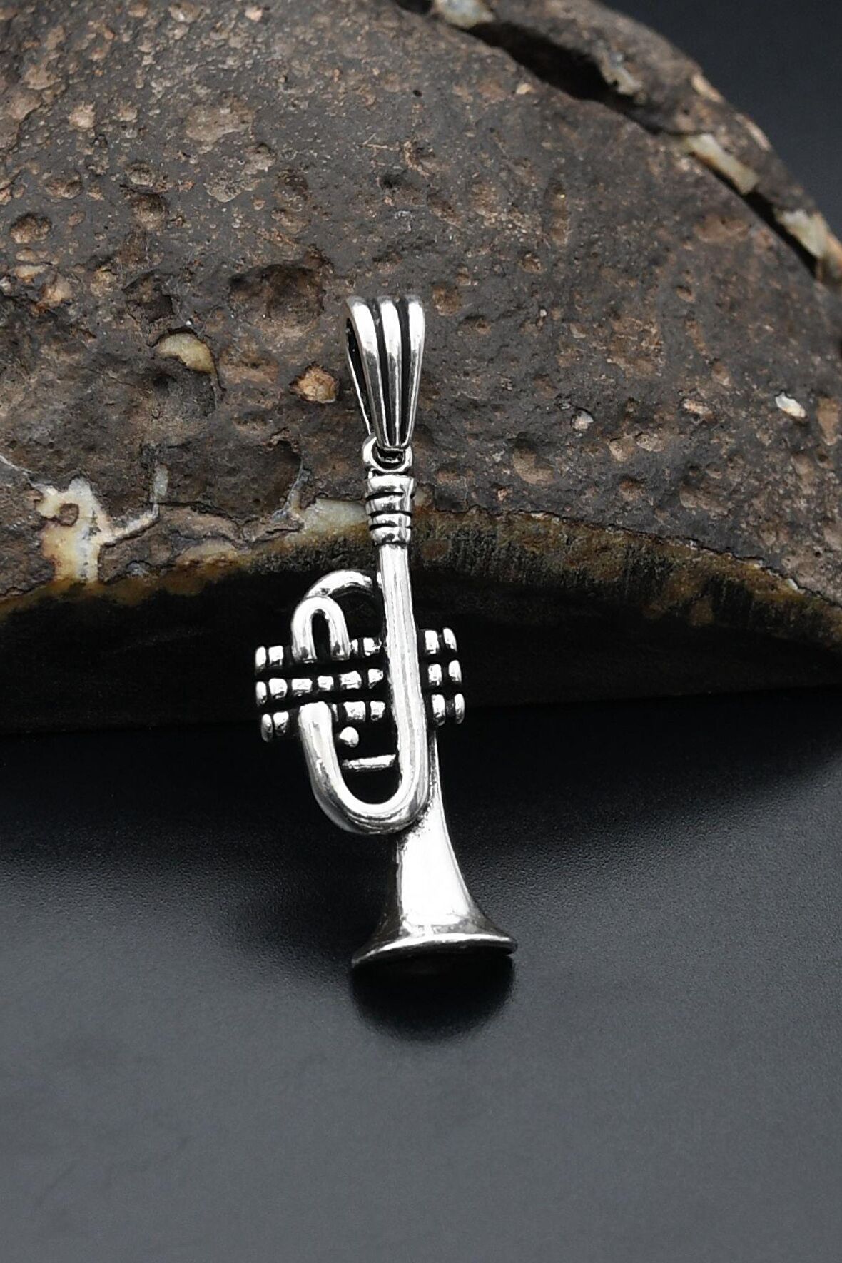 Saksafon Kolye Ucu 925 Ayar Gümüş