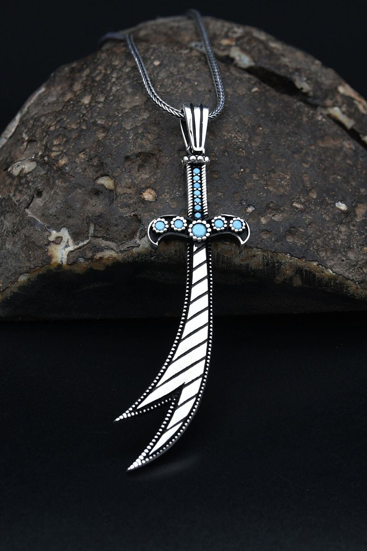 Hz. Ali Zülfikar Kılıcı Turkuaz Firuze Taş Süslemeli 925 Ayar Gümüş Kolye Zincir