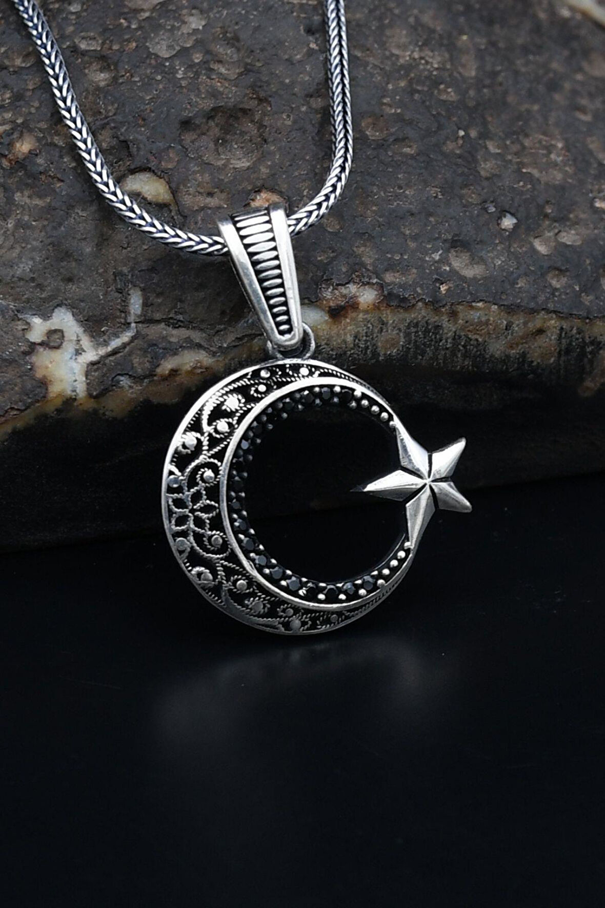 Ay Yıldızlı (AYYILDIZLI) 925 Ayar Gümüş Kolye Zincir Siyah Mikro Taş Süslemeli 901144