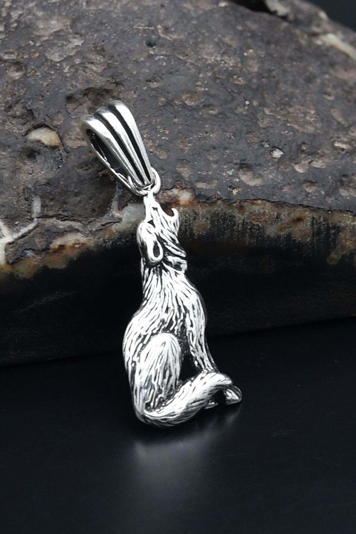 925 Ayar Gümüş Kolye Ucu Bozkurt (Kurt) 901181