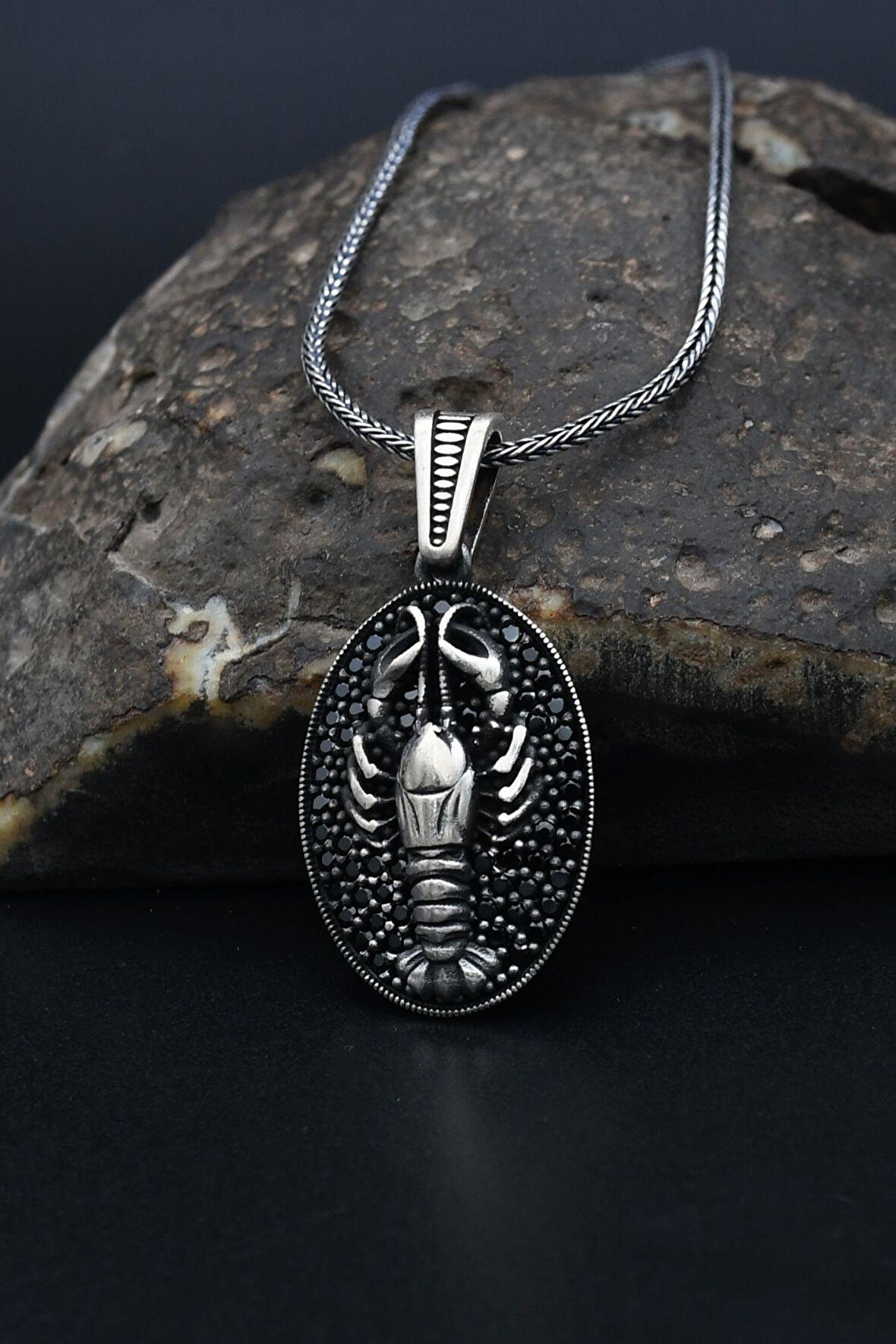 Akrep Figürlü Mikro Taşlı Süslemeli 925 Ayar Erkek Gümüş Kolye Zincir 901314