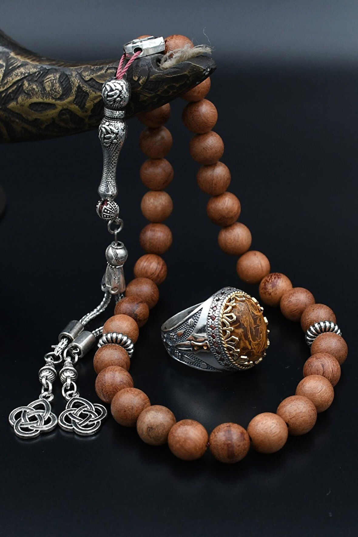 Doğal Oud Ağacı Tesbih Ve 925 Ayar Gümüş Erkek Yüzüğü Oud Ağacı 901511