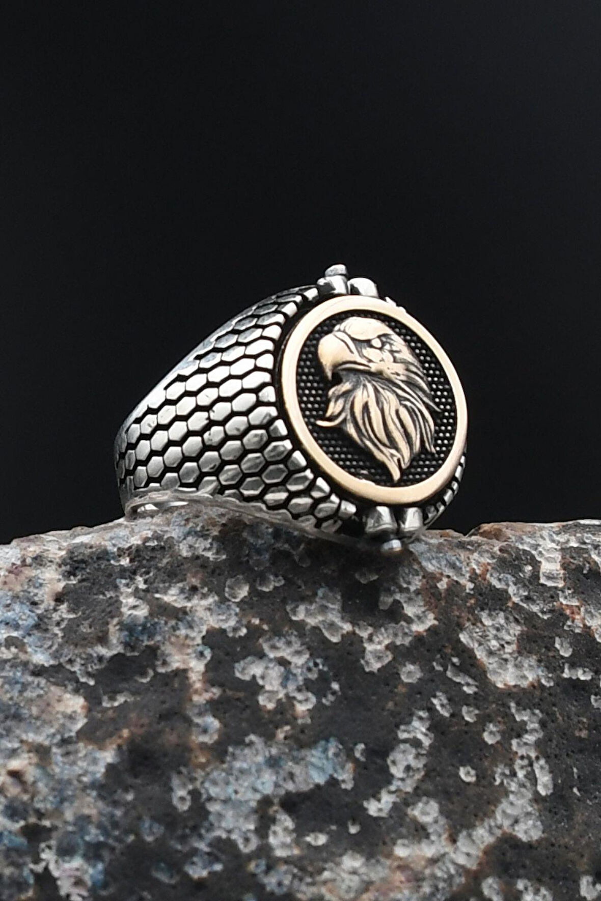 Çift Tarafli Oniks Taşlı ve Kartal Figürlü 925 Ayar Gümüş Erkek Yüzüğü 901725