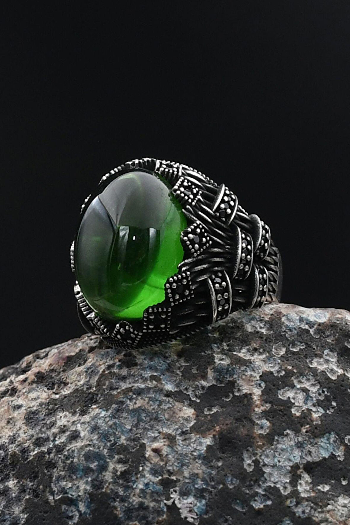 Erkek Yüzüğü Yeşil Zirkon Taşlı Zirkon Taş Süslemeli 925 Ayar Gümüş 901756