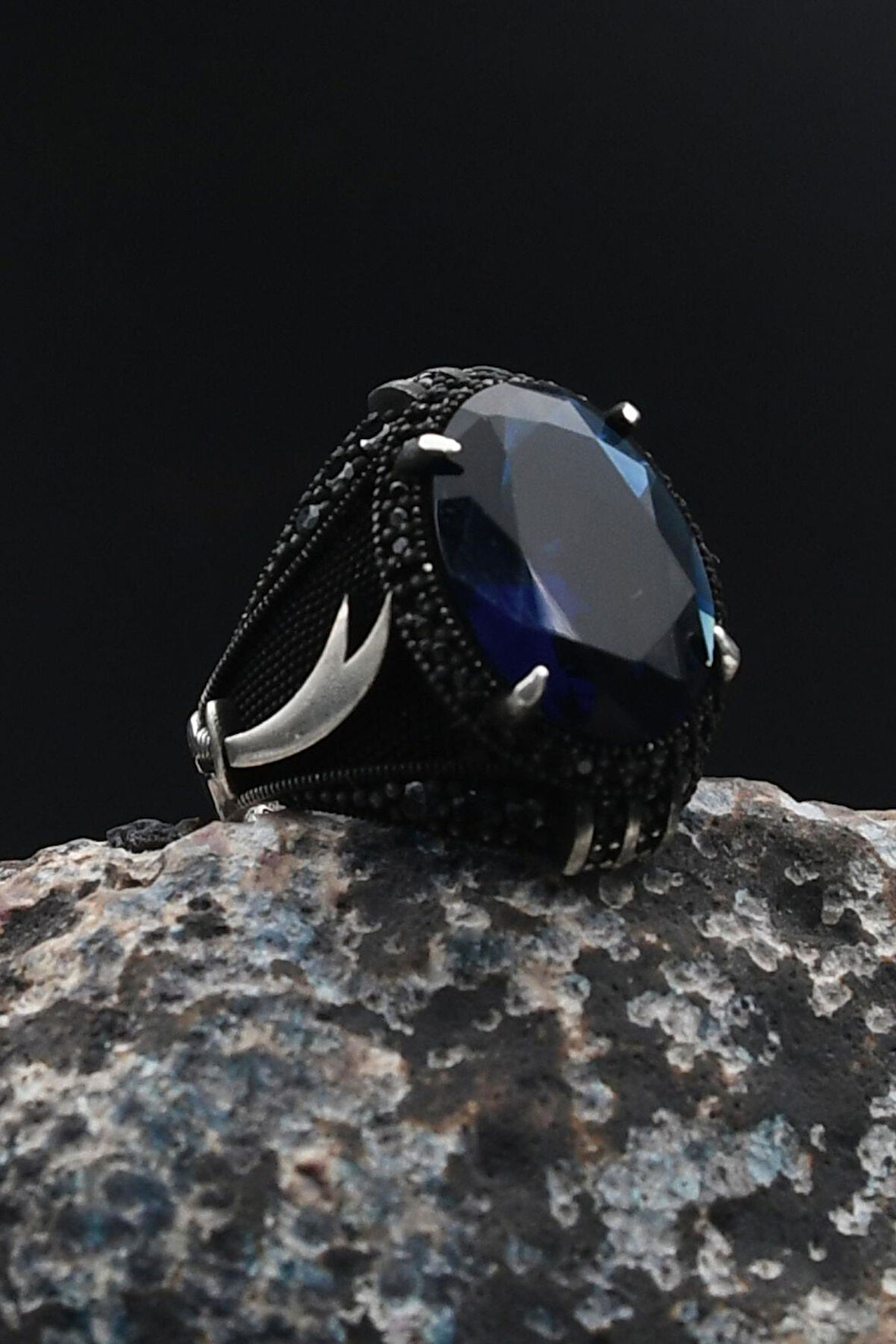 Hz. Ali Zülfikar Kılıcı Lacivert Zirkon Taşlı Zirkon Taş Süslemeli Erkek Yüzüğü 925 Ayar Gümüş 901762