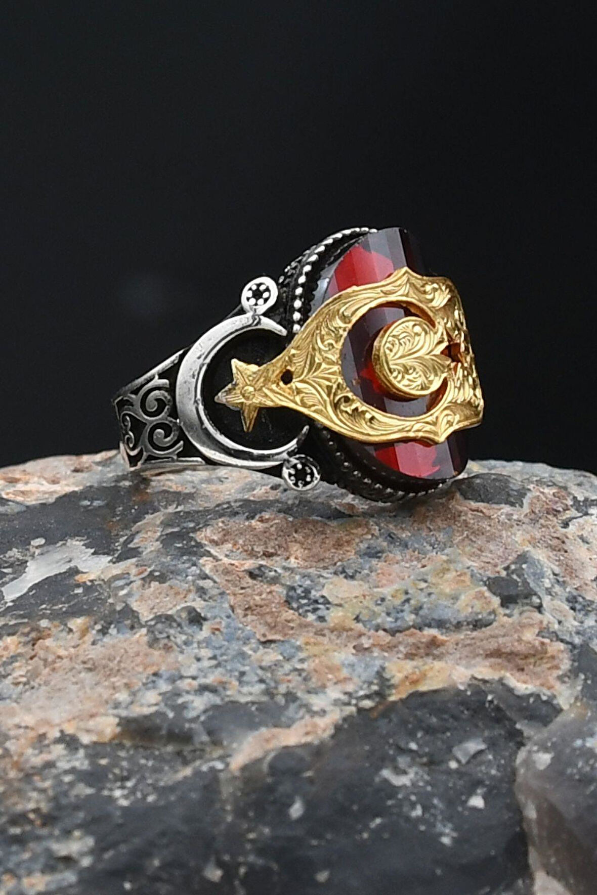 Kırmızı Zirkon Taşlı Ay Yıldızlı (AYYILDIZLI) Erkek Yüzük 925 Ayar Gümüş 901880