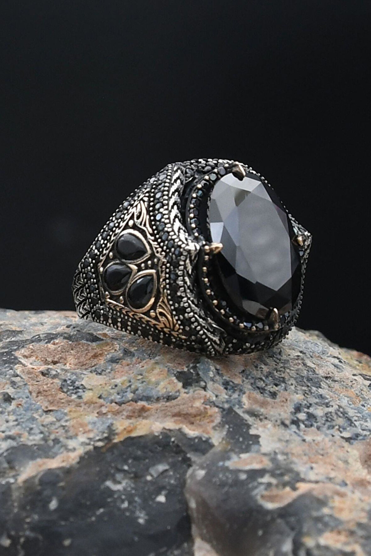 Siyah Zirkon Taşlı 925 Ayar Gümüş Erkek Yüzüğü 901887