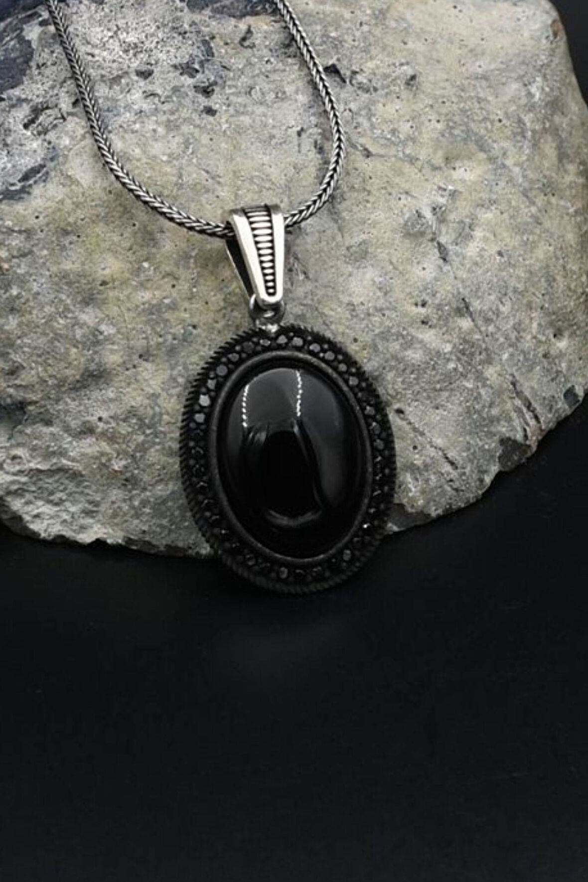 Oniks Taşlı Zirkon Taş Süslemeli 925 Ayar Gümüş Kolye Zincir 901909