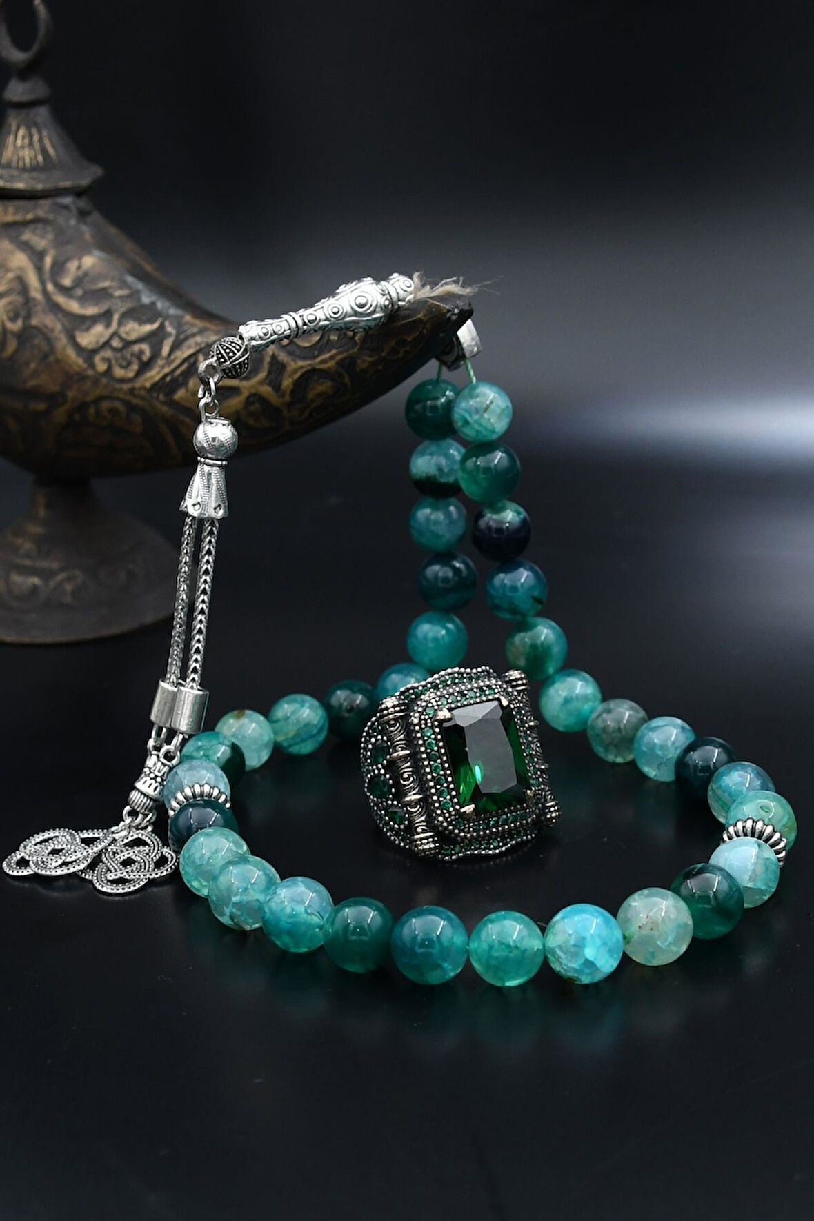 Doğal Damarlı Akik Taşlı Tesbih Ve 925 Ayar Gümüş Yüzük Yeşil Zirkon Taşlı 901965