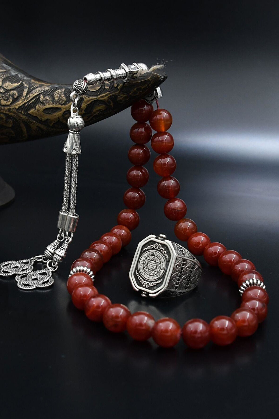 Doğal Akik Taşlı Tesbih Ve 925 Ayar Gümüş Yüzük Hz. Süleyman Mührü Ve Ay Yıldızlı Çift Tarafli 901975