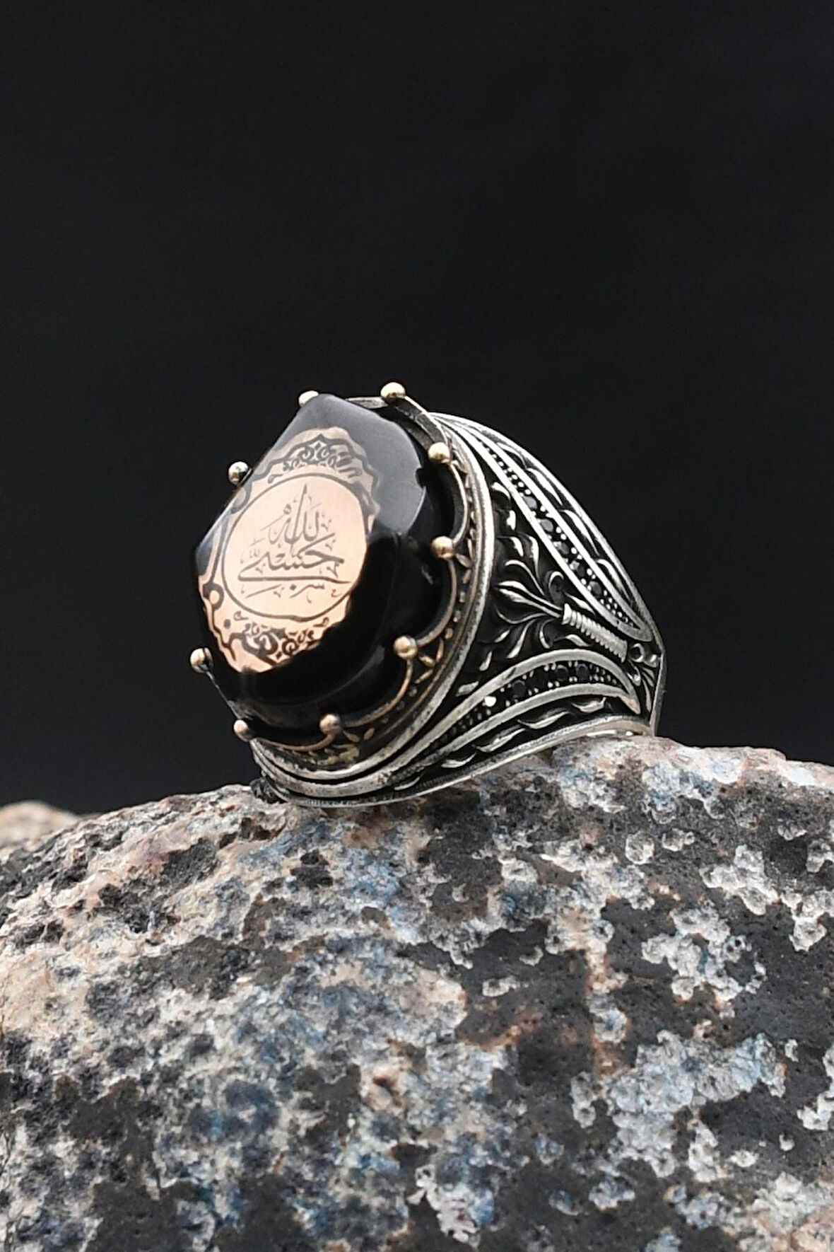 Sıkma Kehribar Taşlı Hasbiyallah Yazılı 925 Ayar Gümüş Yüzük 902011